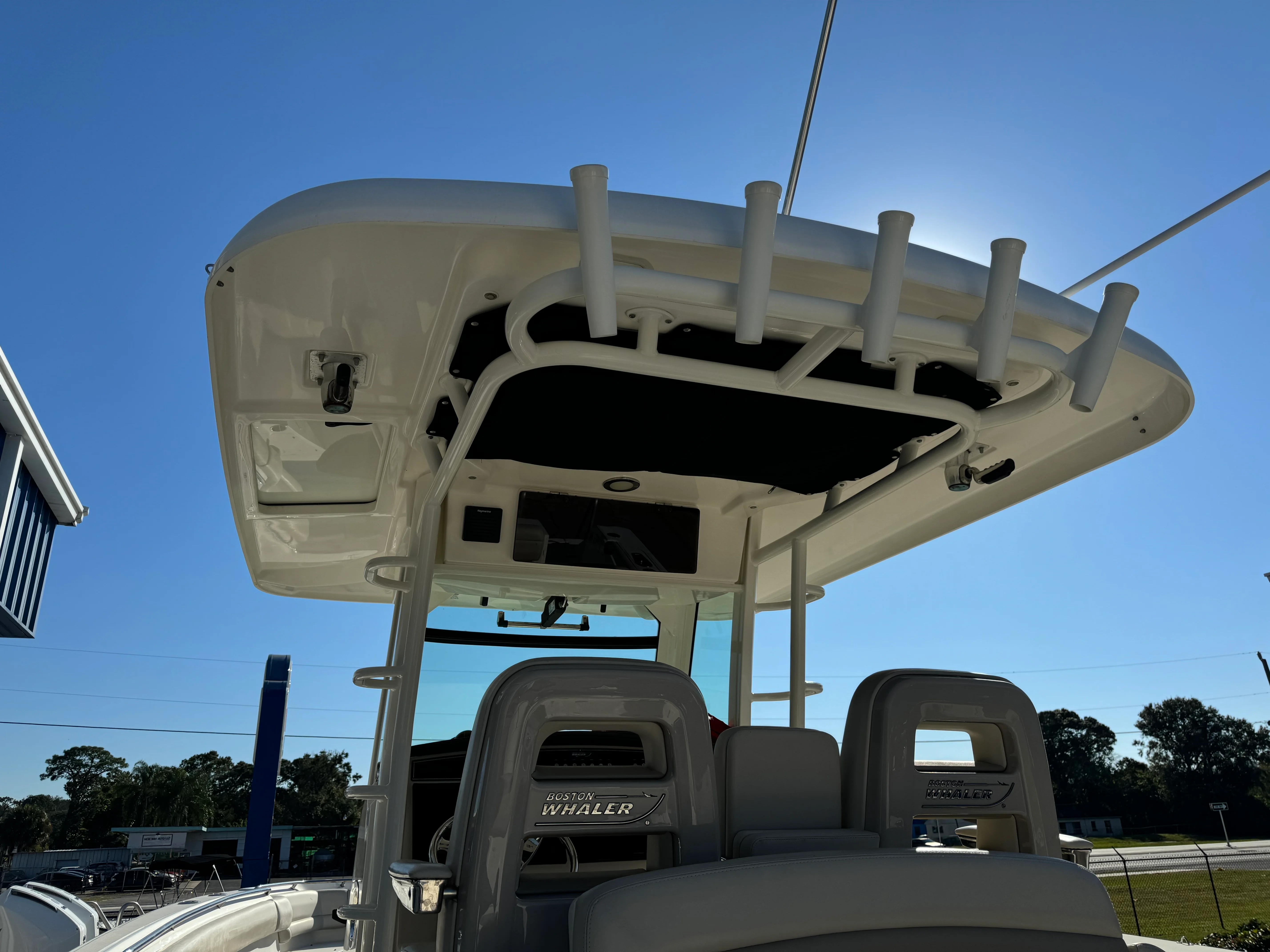 2019 Boston Whaler 330 Outrage Image Thumbnail #8