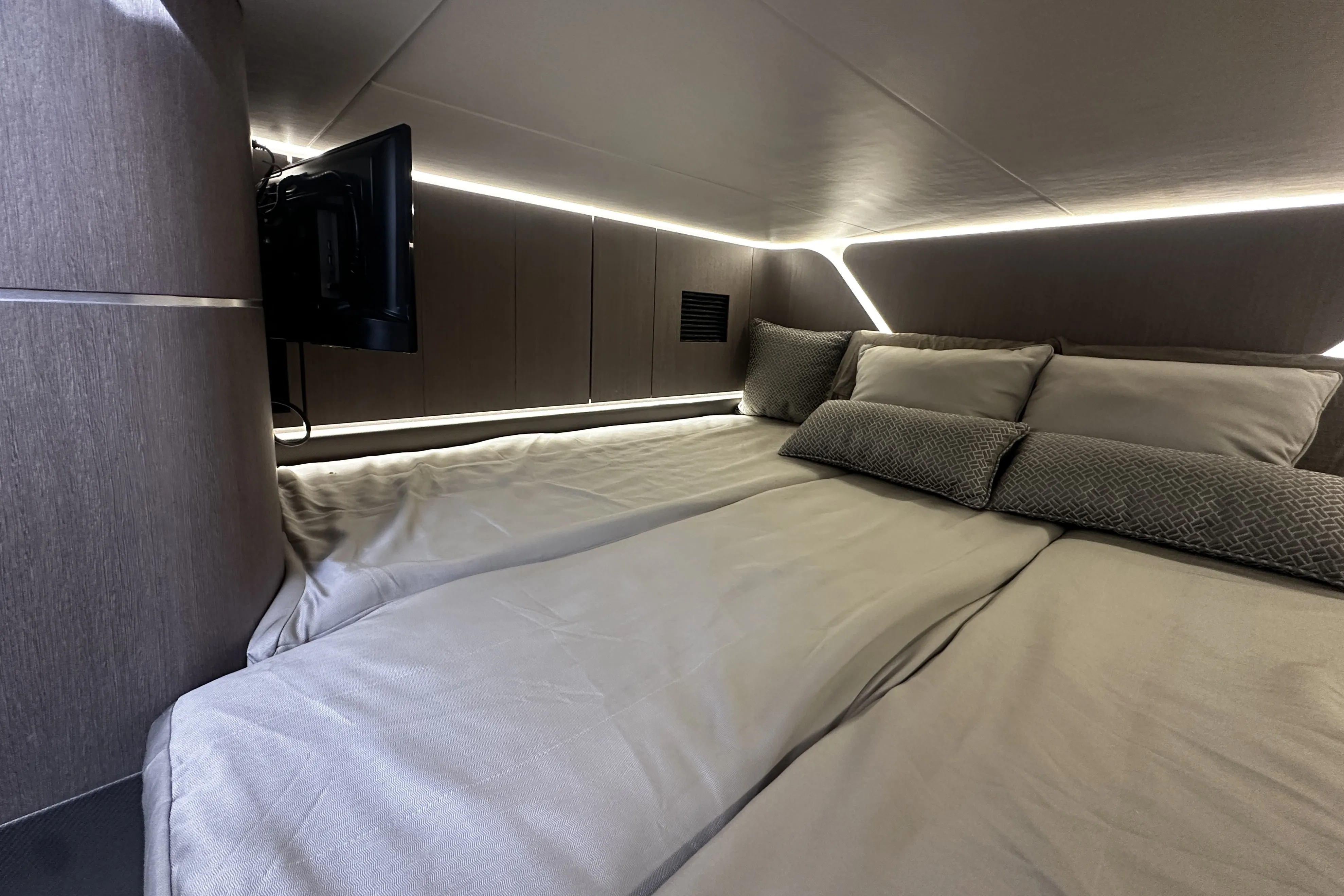 2024 Galeon 375 GTO Image Thumbnail #50