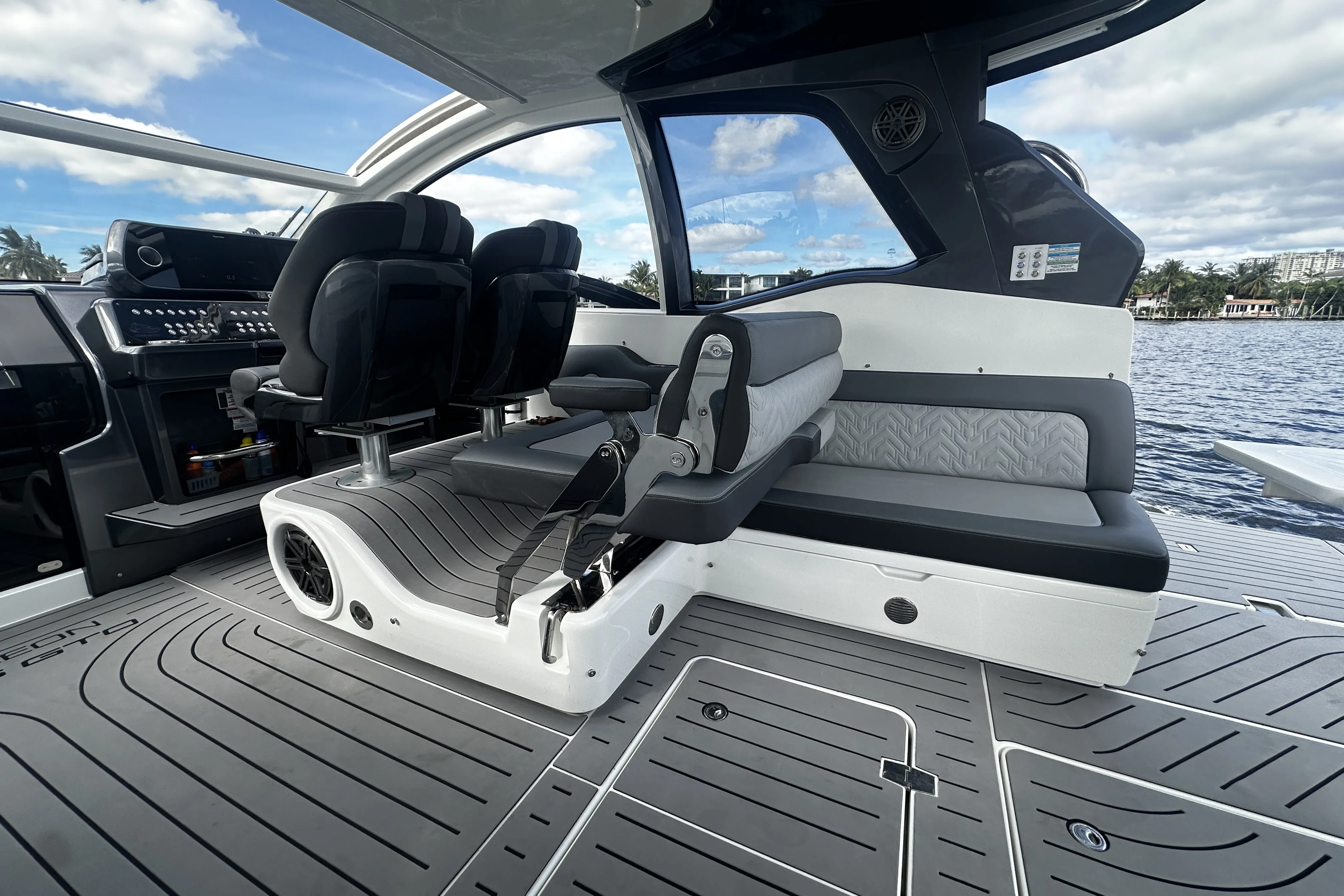 2024 Galeon 375 GTO Image Thumbnail #28