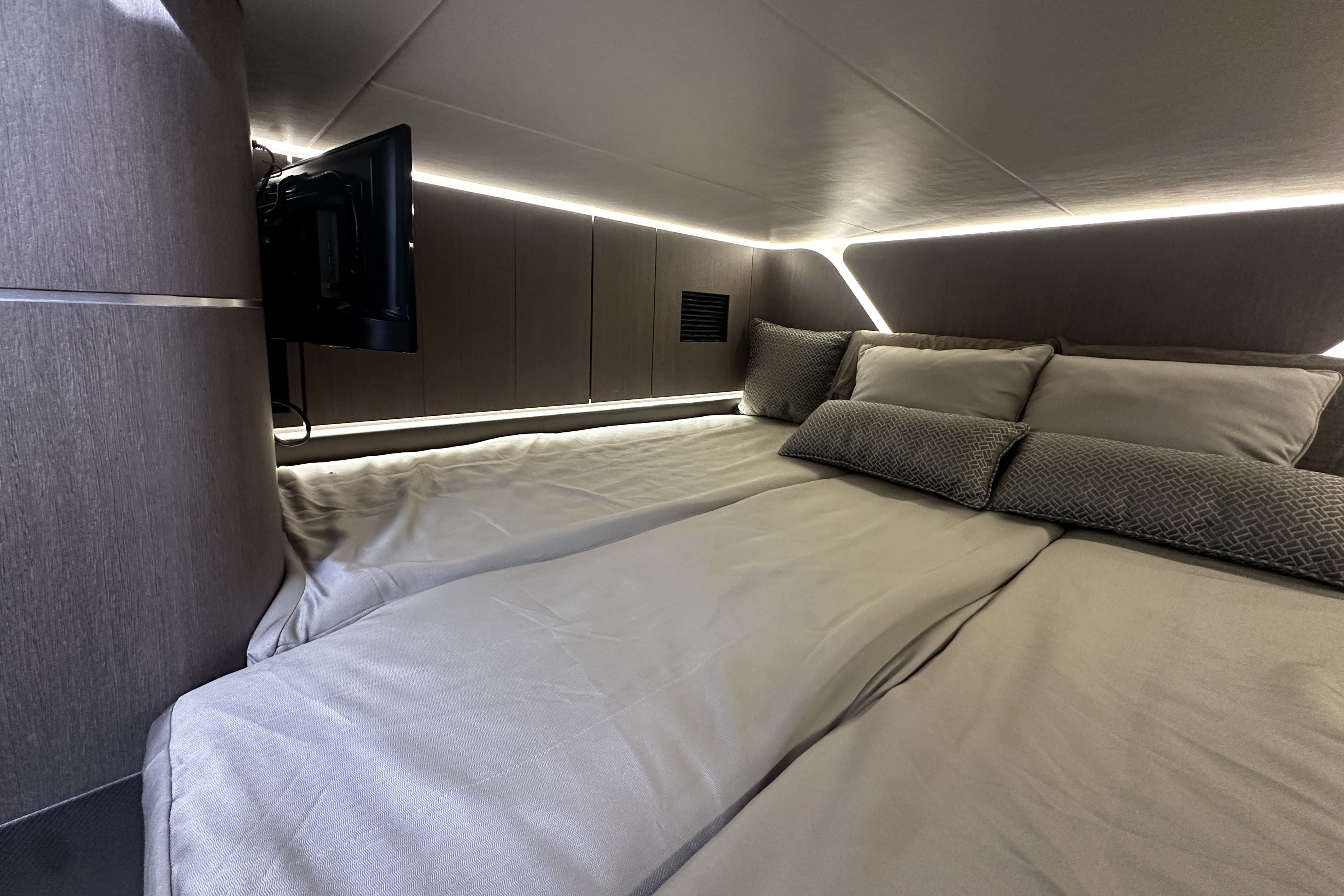 2024 Galeon 375 GTO Image Thumbnail #50