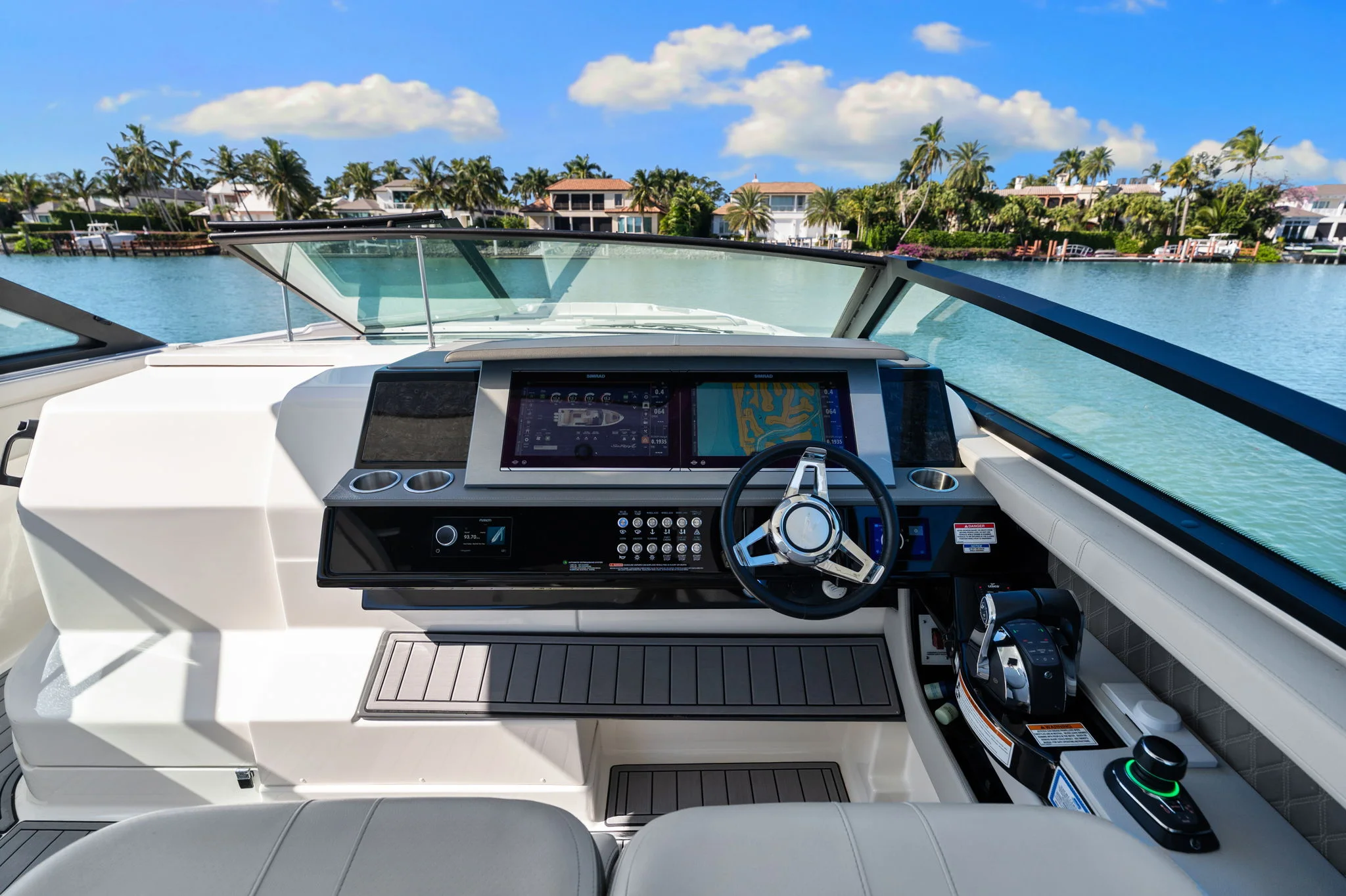 2020 Sea Ray 400 SLX OUTBOARD Image Thumbnail #24