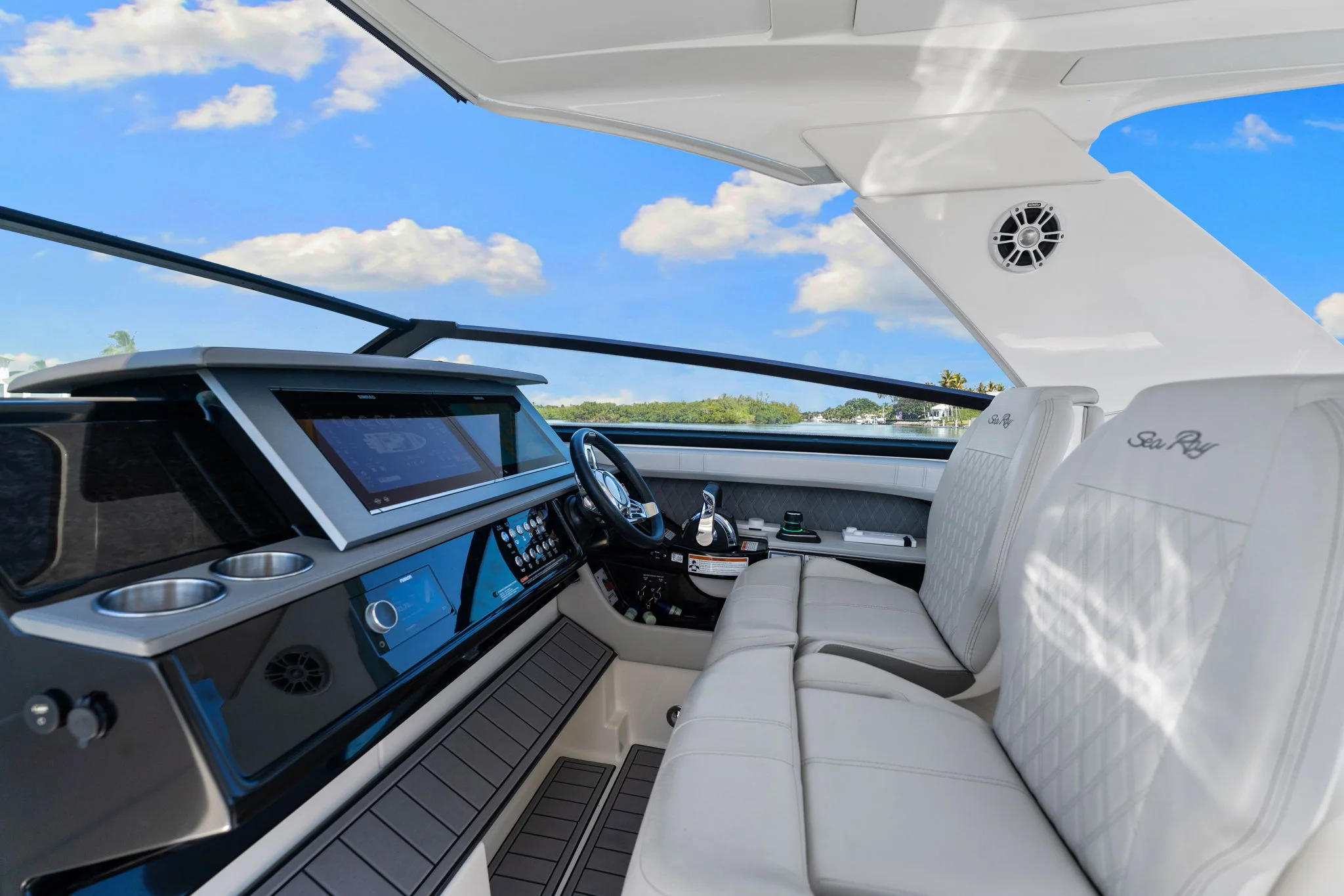 2020 Sea Ray 400 SLX OUTBOARD Image Thumbnail #25