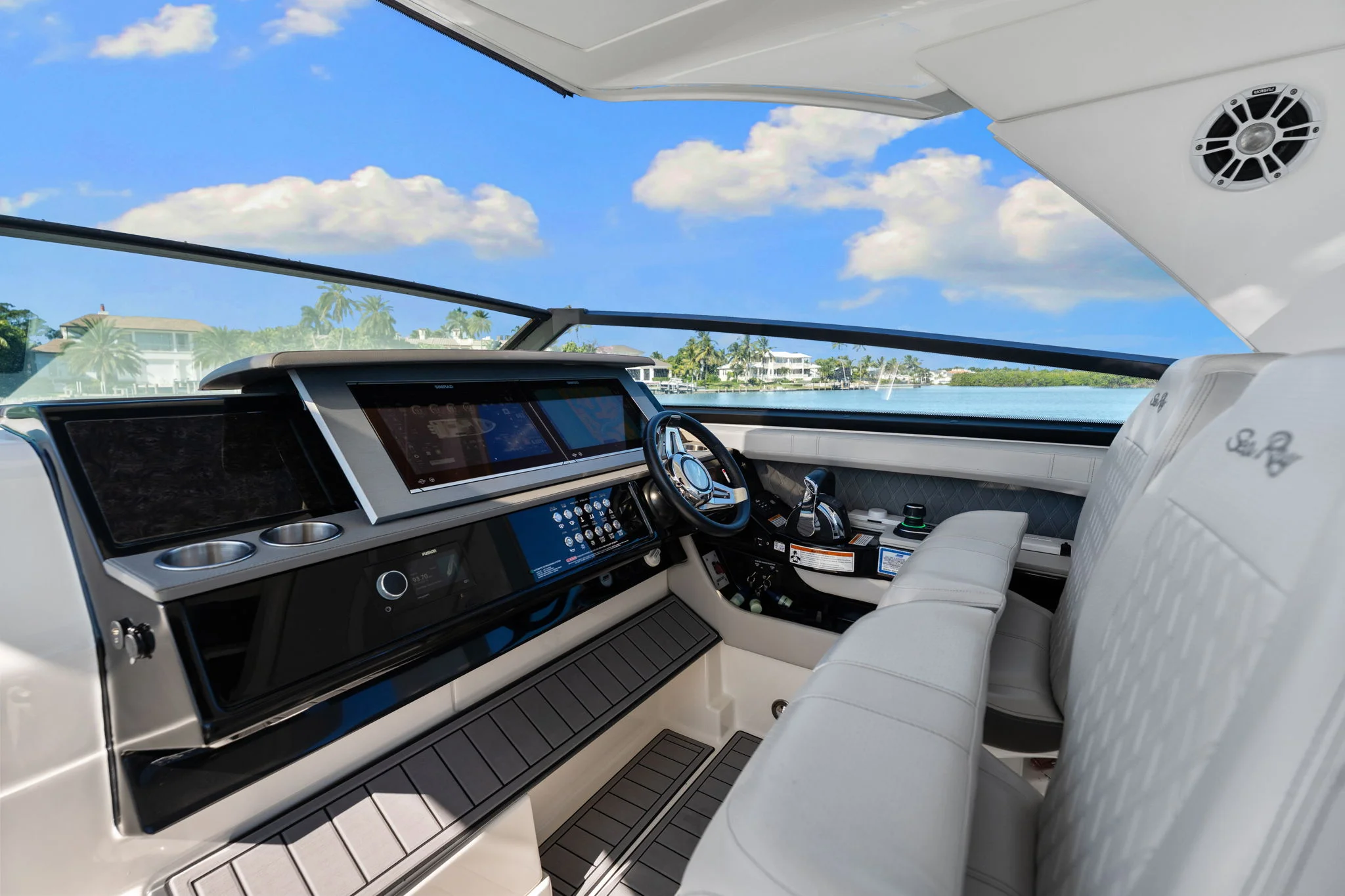 2020 Sea Ray 400 SLX OUTBOARD Image Thumbnail #23