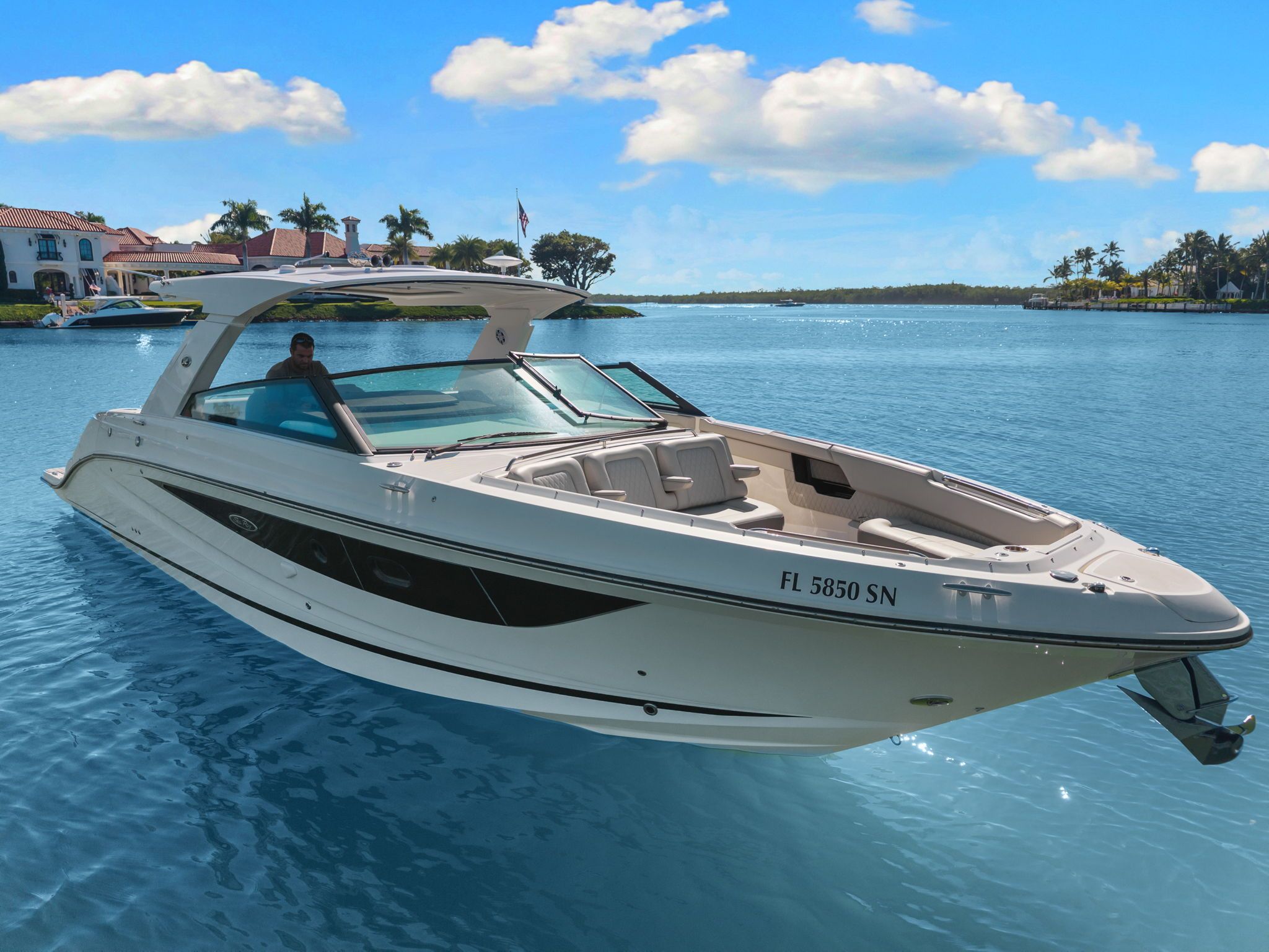 2020 Sea Ray 400 SLX OUTBOARD Image Thumbnail #1