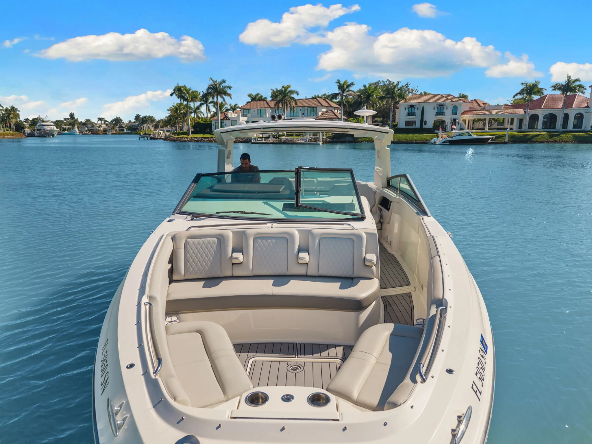 2020 Sea Ray 400 SLX OUTBOARD Image Thumbnail #5