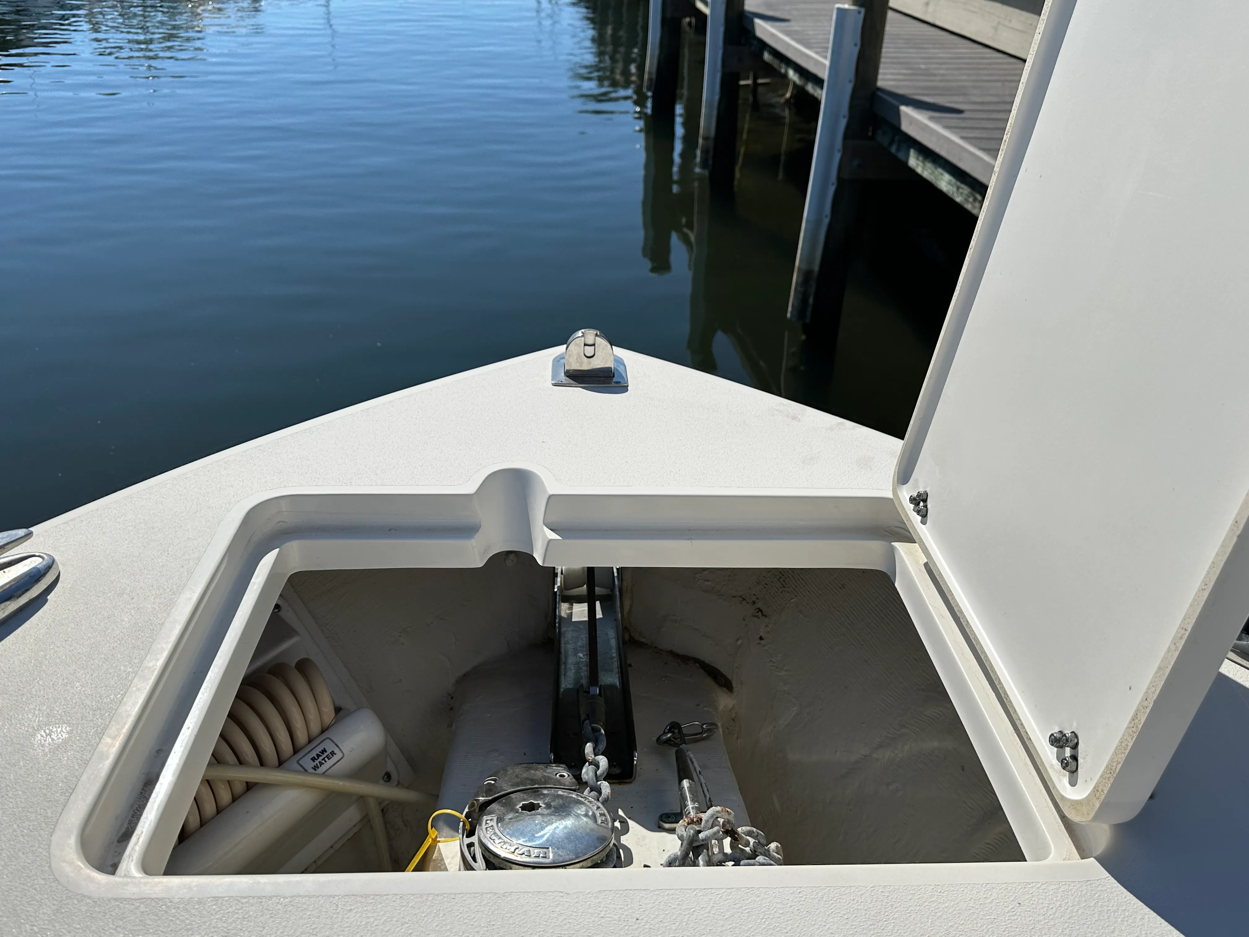 2018 Cobia 261 CENTER CONSOLE Image Thumbnail #24