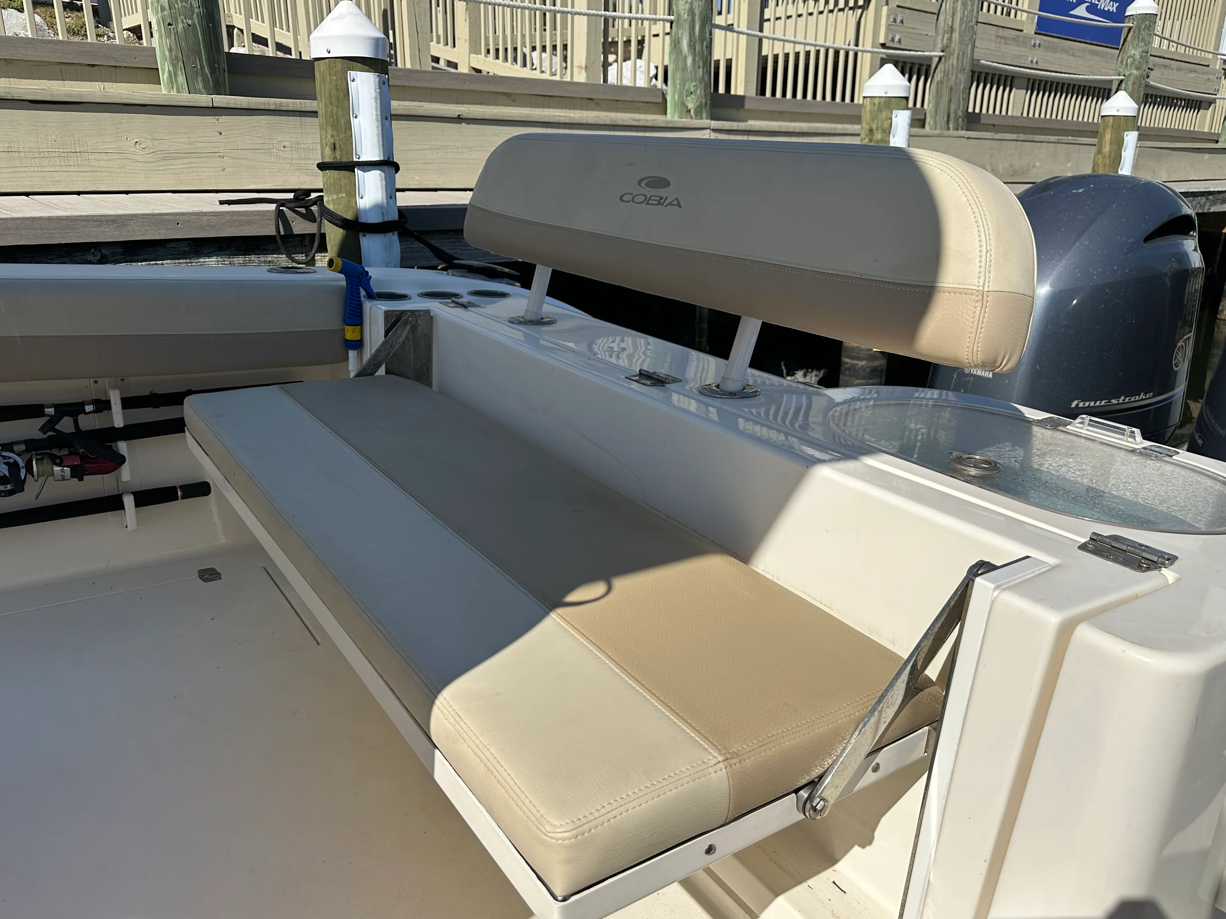 2018 Cobia 261 CENTER CONSOLE Image Thumbnail #35