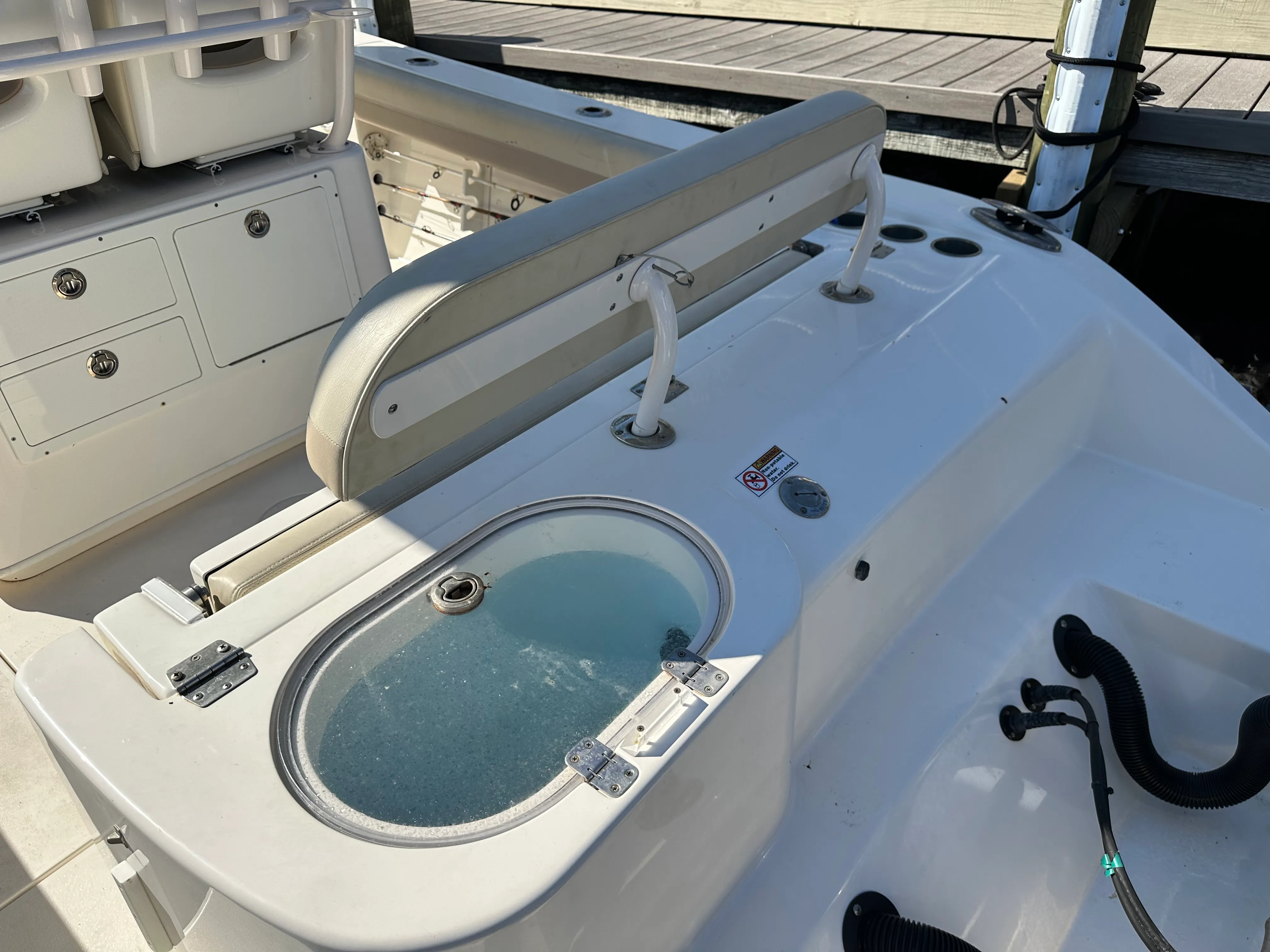 2018 Cobia 261 CENTER CONSOLE Image Thumbnail #54