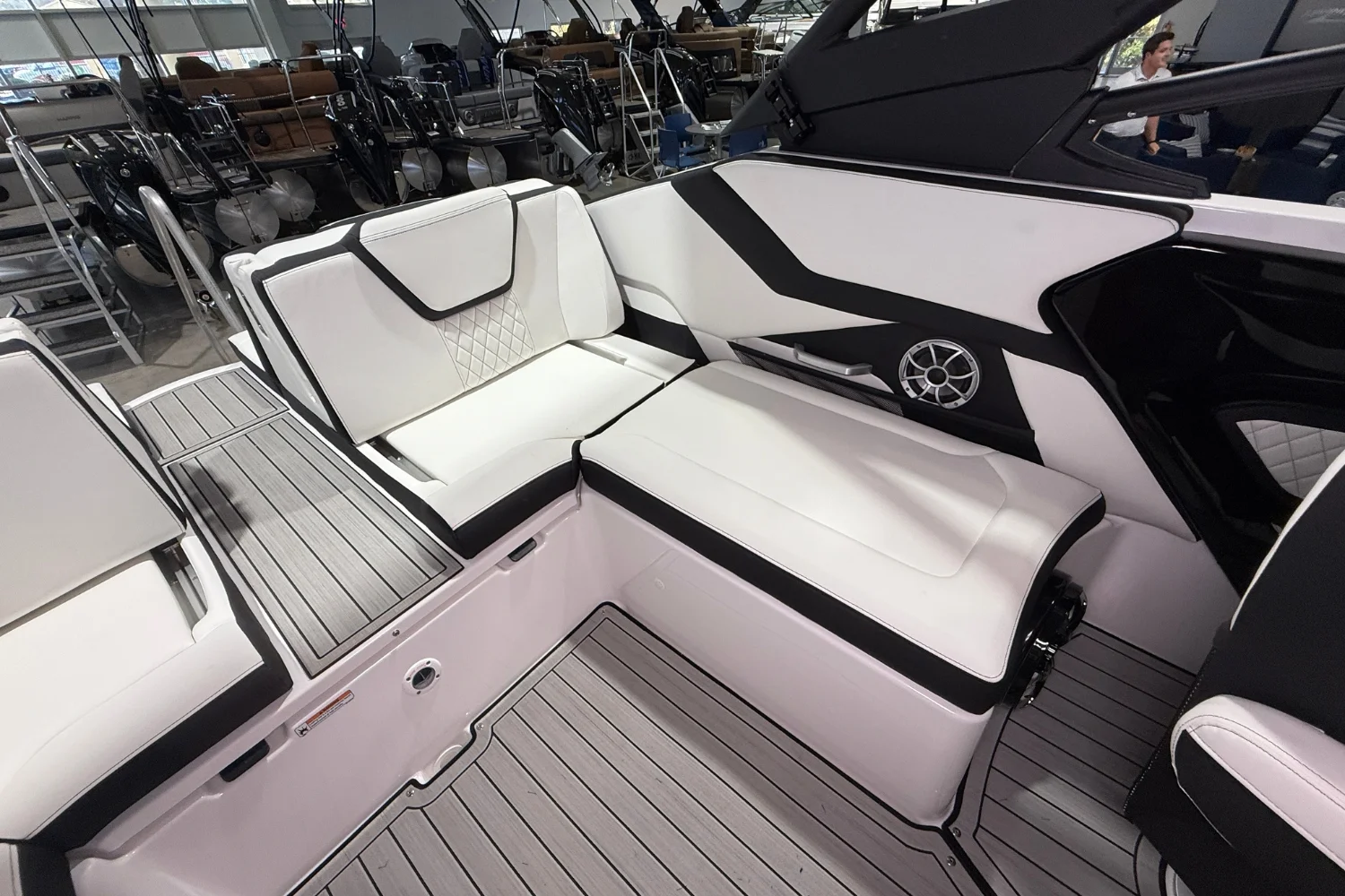 2026 Yamaha 252SE Image Thumbnail #12