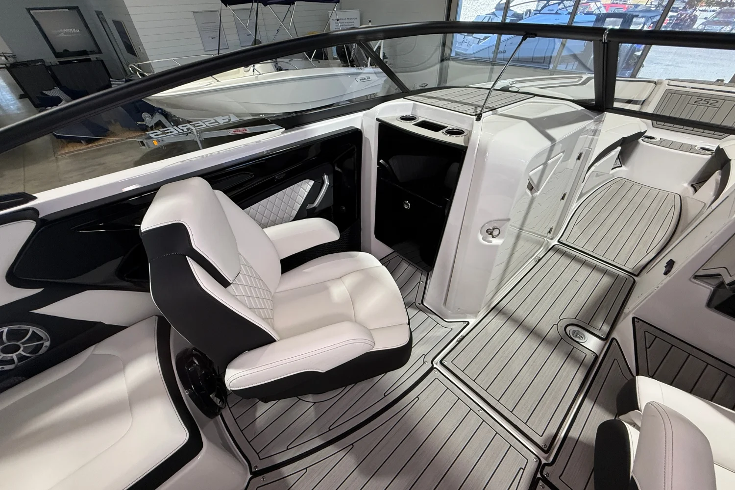 2026 Yamaha 252SE Image Thumbnail #21