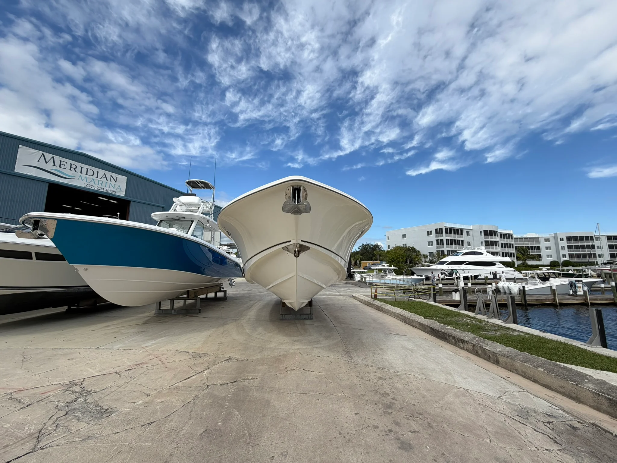 2016 Boston Whaler 370 OUTRAGE Image Thumbnail #4