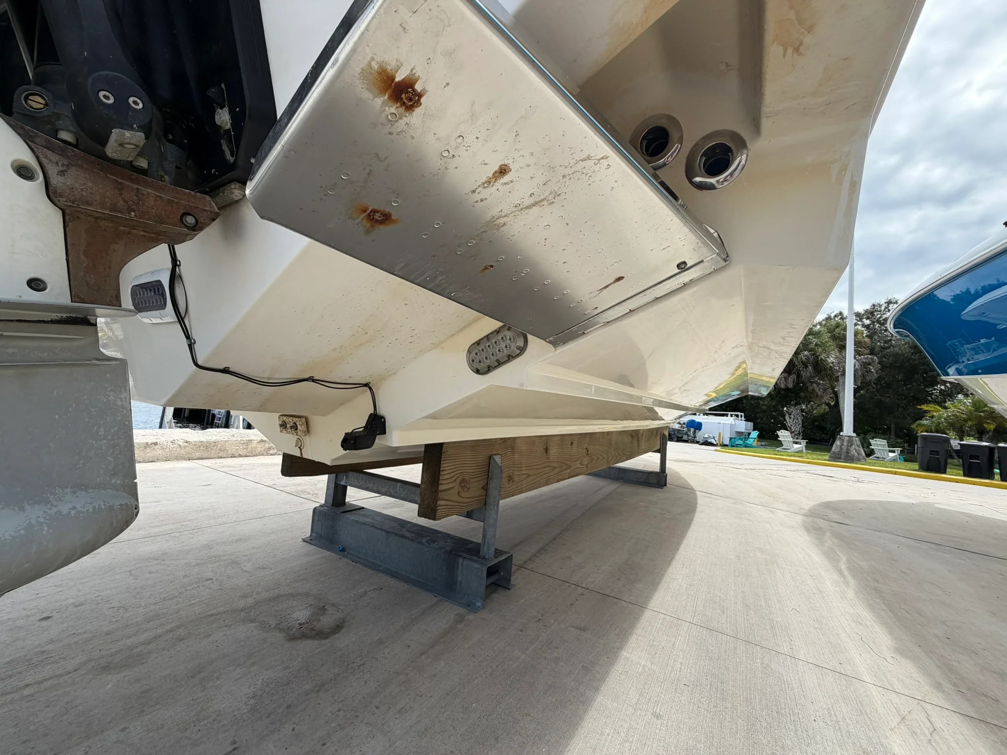 2016 Boston Whaler 370 OUTRAGE Image Thumbnail #11