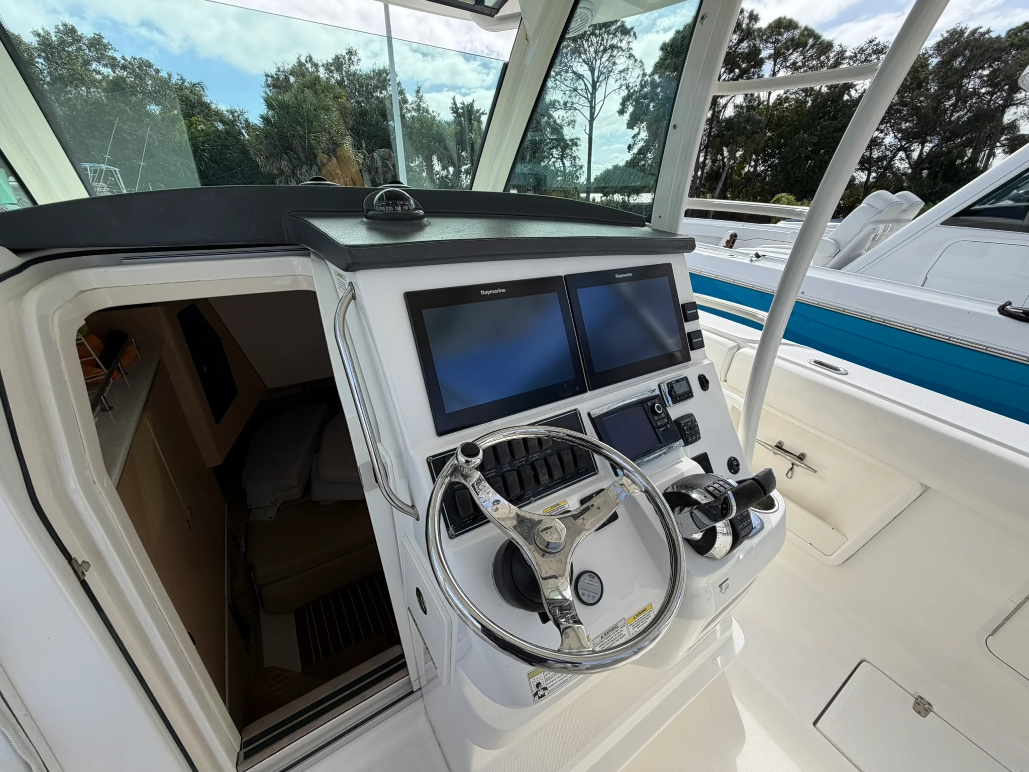 2016 Boston Whaler 370 OUTRAGE Image Thumbnail #42