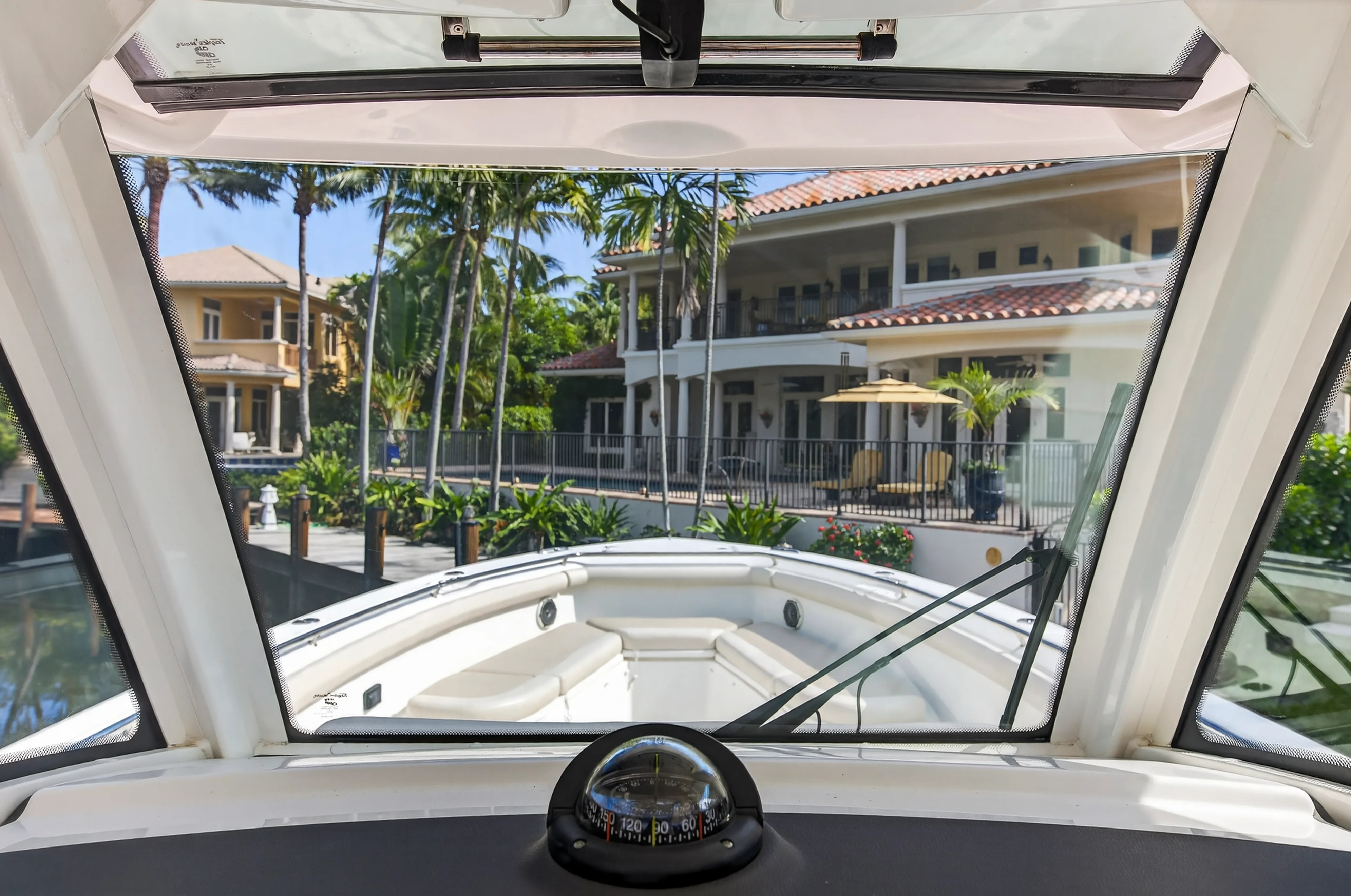 2018 Boston Whaler 350 OUTRAGE Image Thumbnail #63