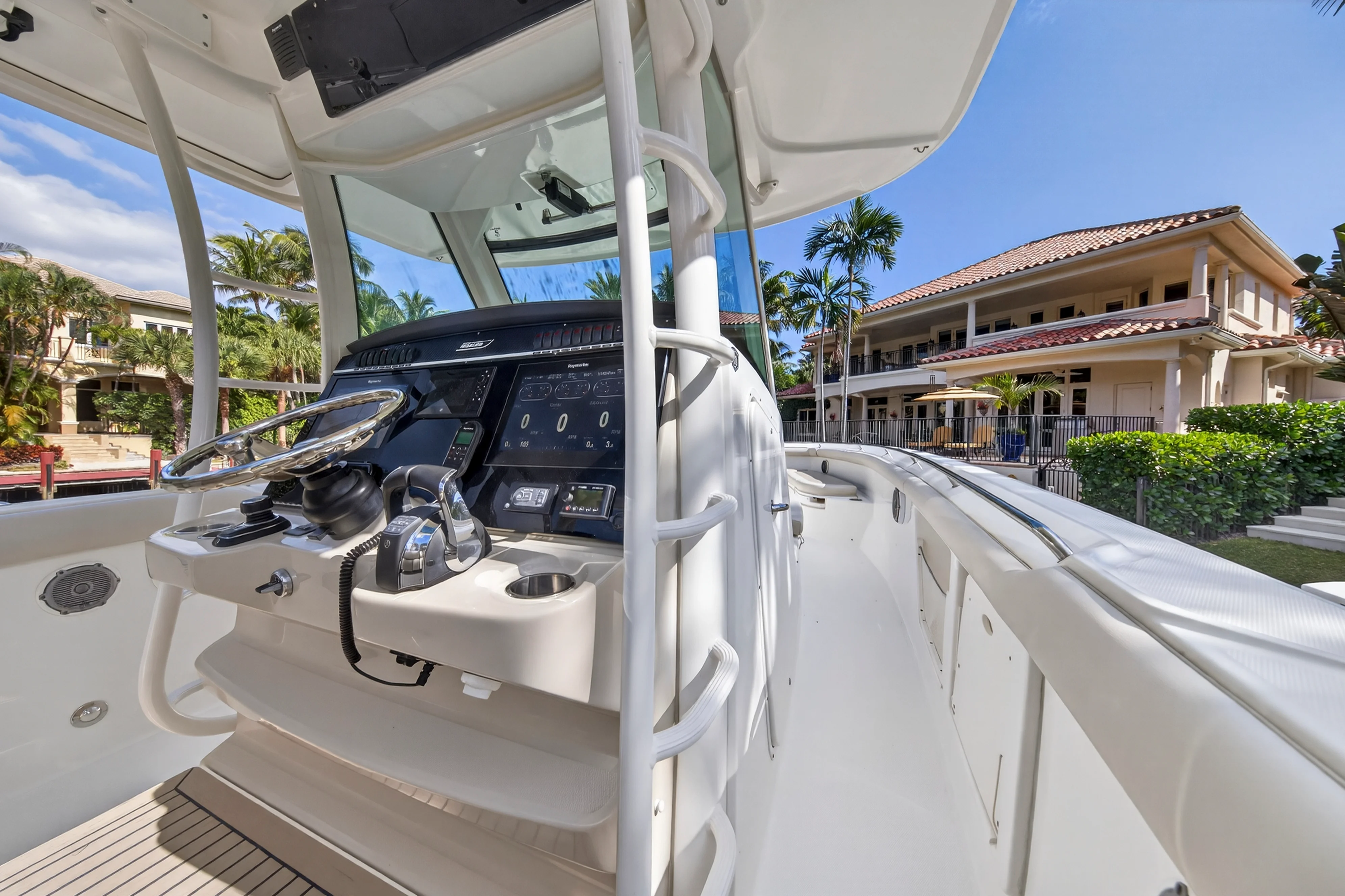 2018 Boston Whaler 350 OUTRAGE Image Thumbnail #49