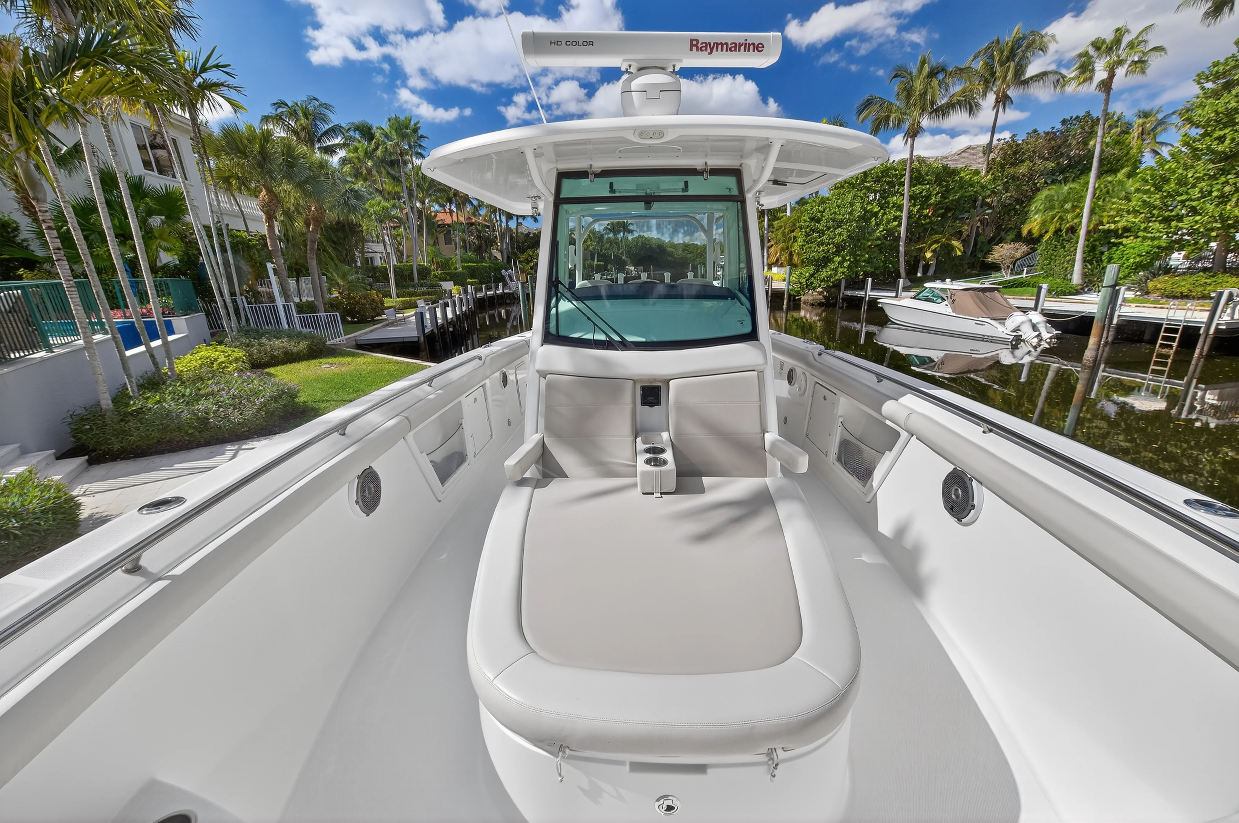 2018 Boston Whaler 350 OUTRAGE Image Thumbnail #27