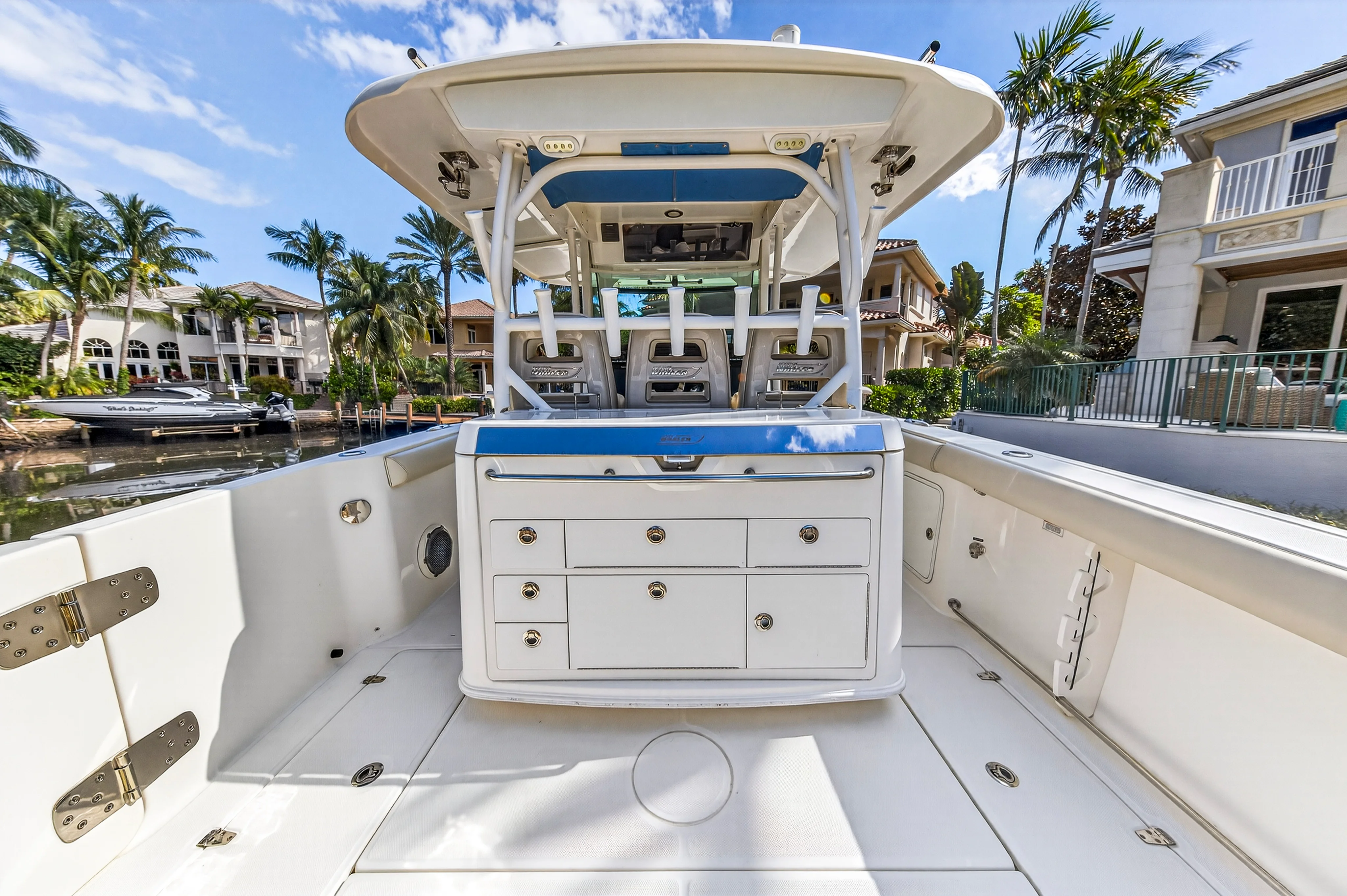 2018 Boston Whaler 350 OUTRAGE Image Thumbnail #13