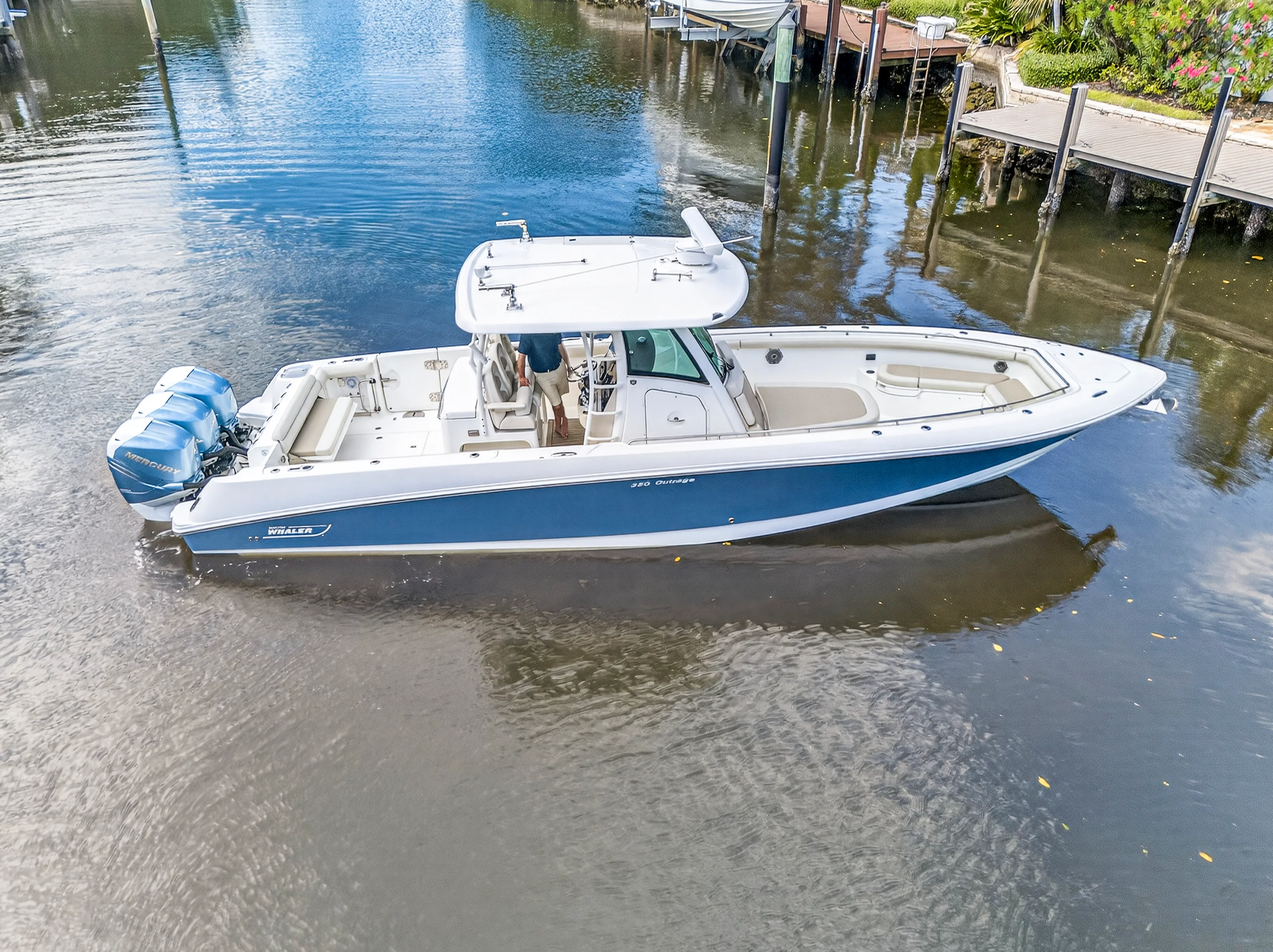 2018 Boston Whaler 350 OUTRAGE Image Thumbnail #36