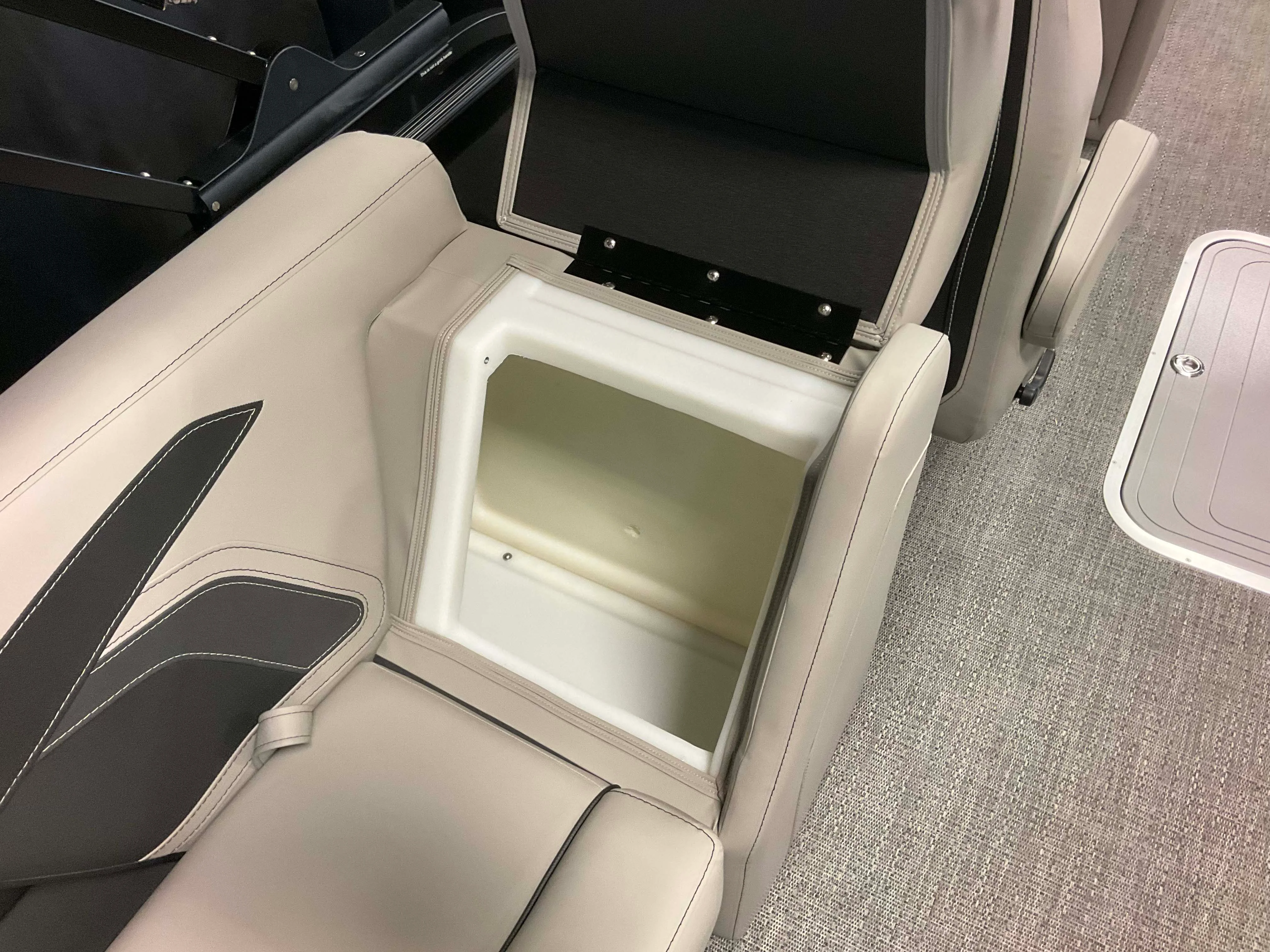 2026 Barletta Cabrio 22 QC Image Thumbnail #41