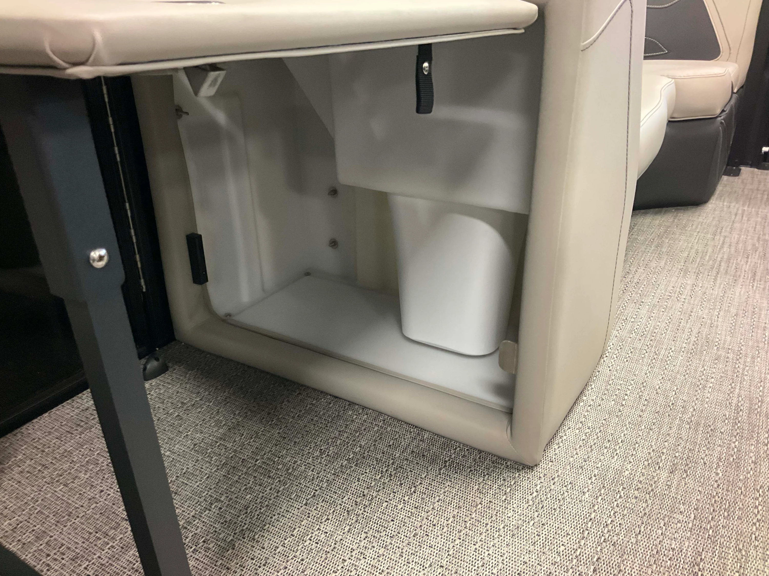 2026 Barletta Cabrio 22 QC Image Thumbnail #24