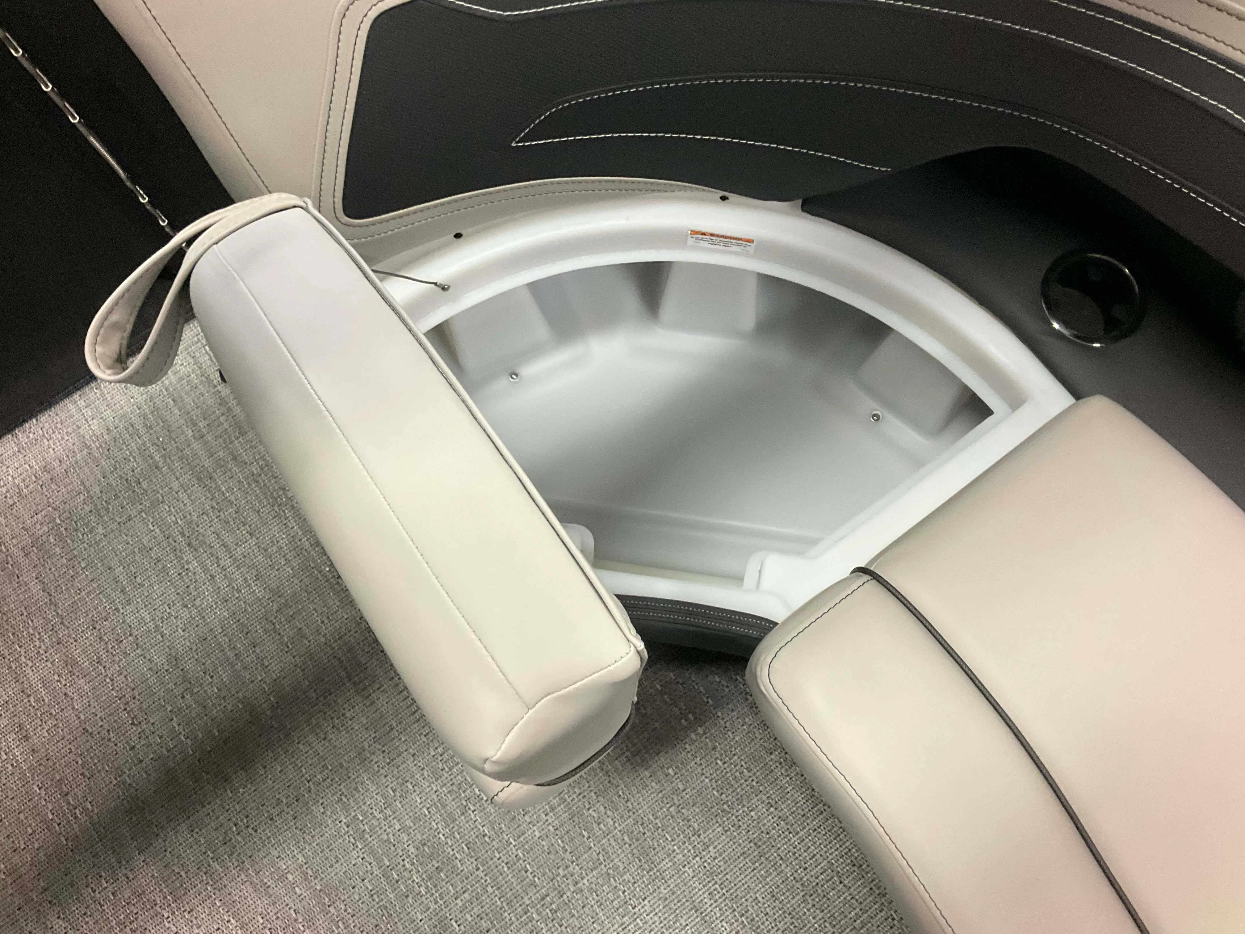 2026 Barletta Cabrio 22 QC Image Thumbnail #16