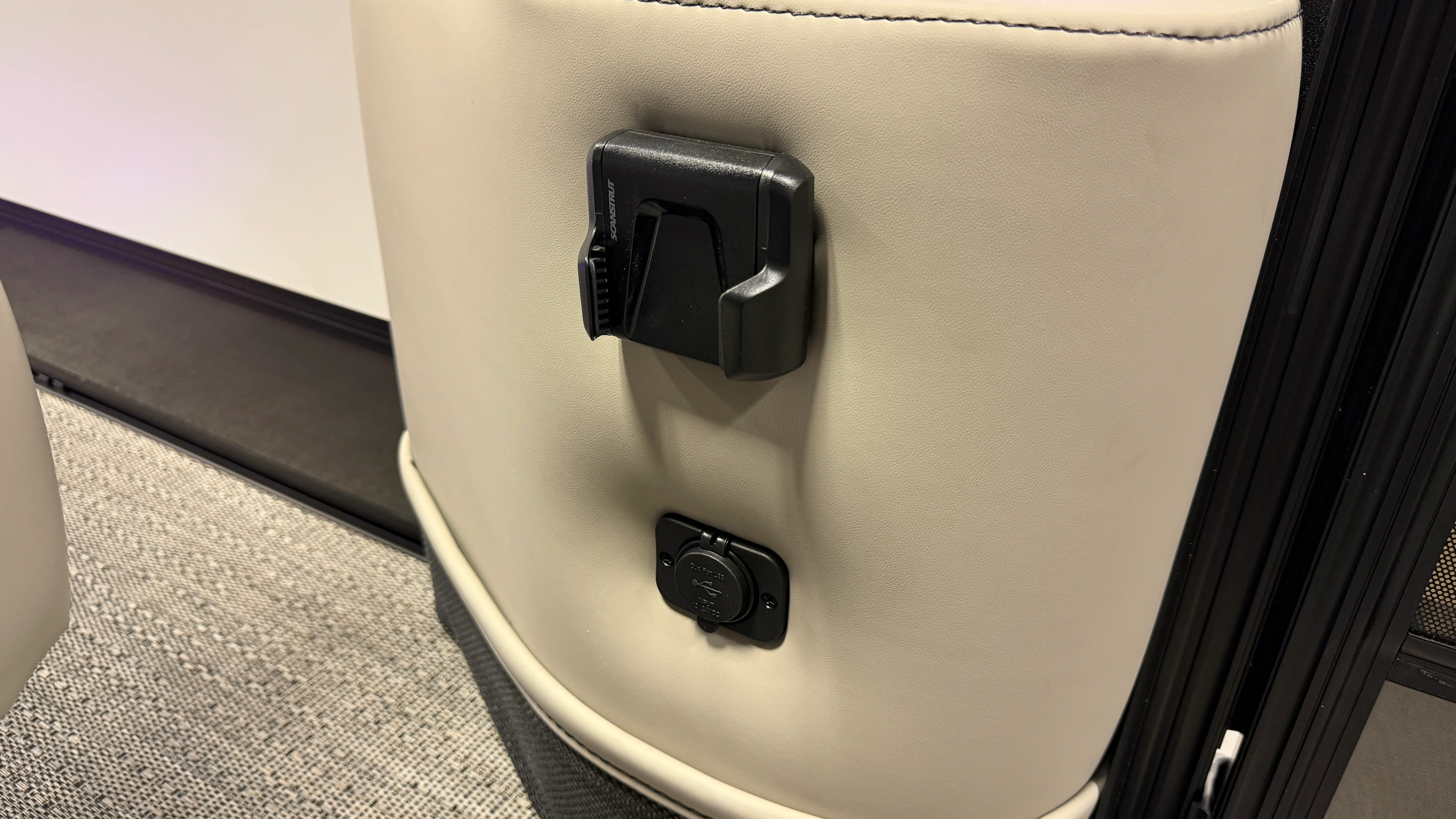 2026 Barletta Lusso 25 UC Image Thumbnail #48