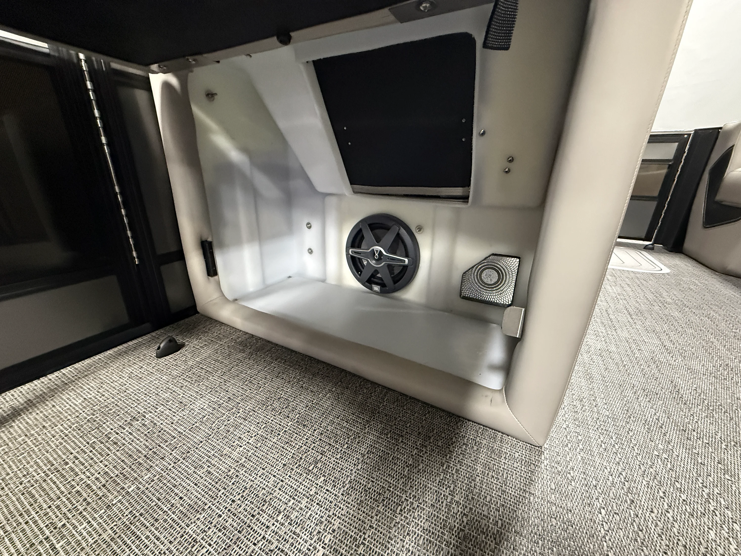 2026 Barletta Lusso 23 UC Image Thumbnail #51