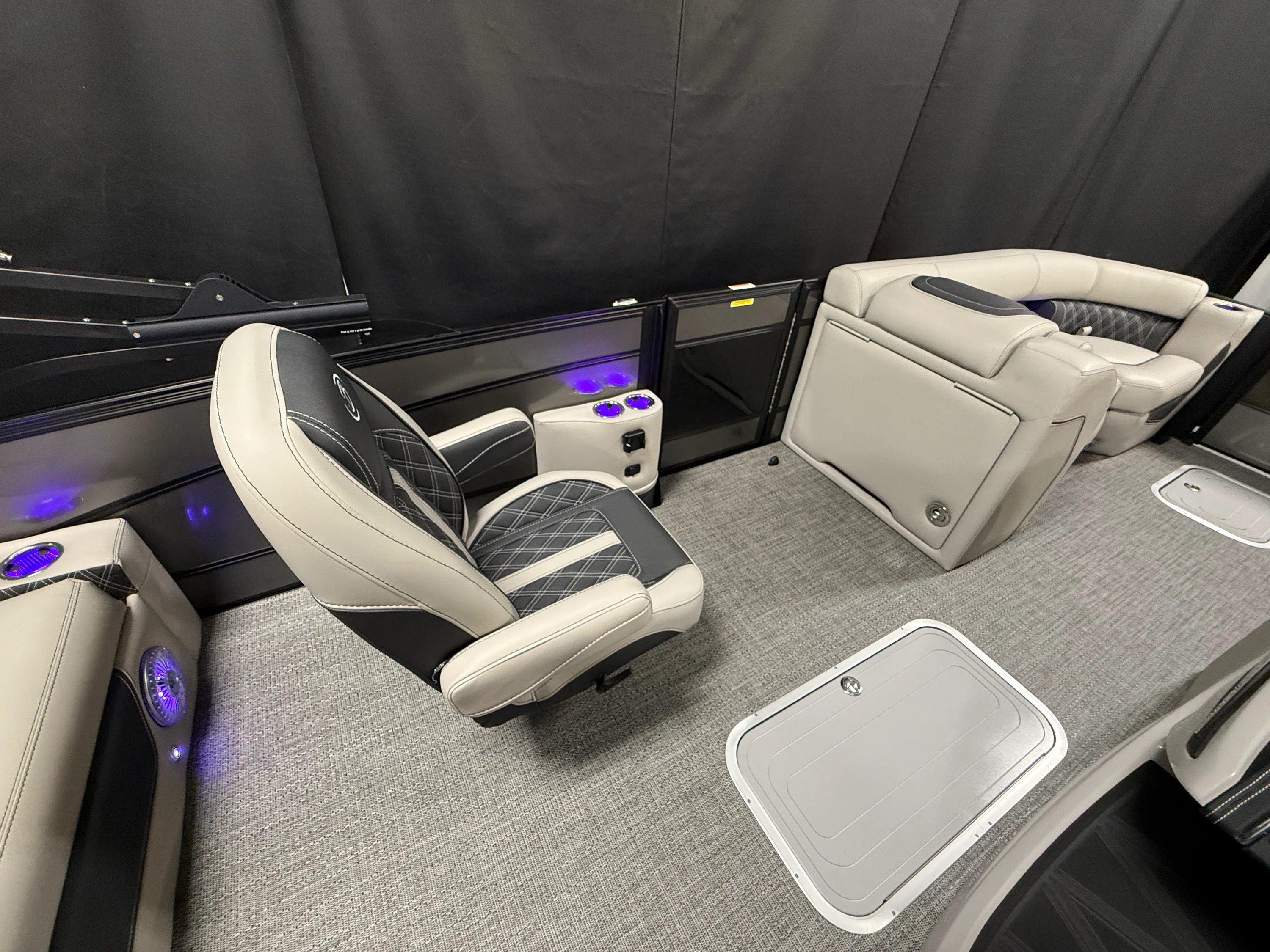 2026 Barletta Lusso 23 UC Image Thumbnail #48