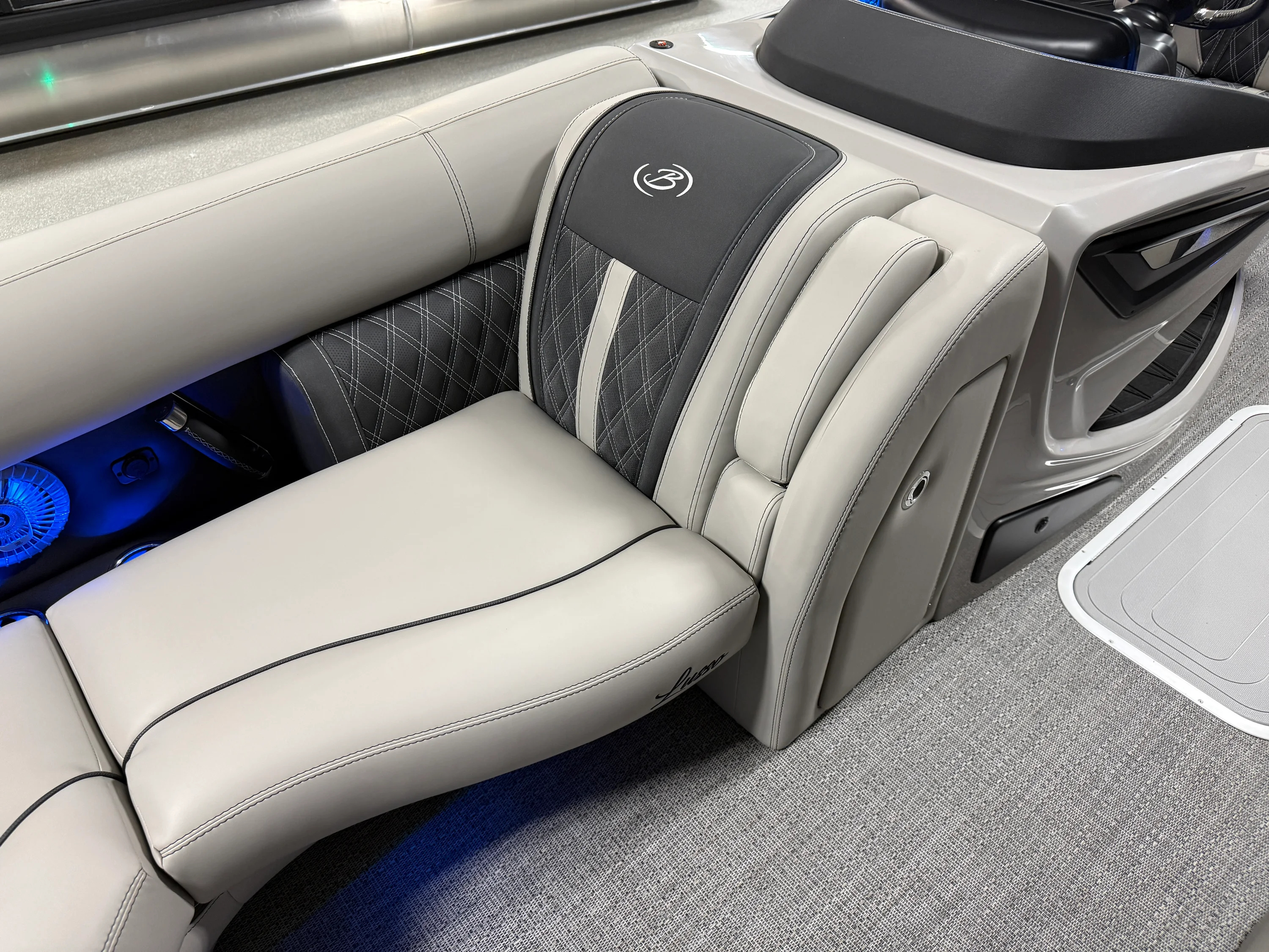 2026 Barletta Lusso 23 UC Image Thumbnail #25