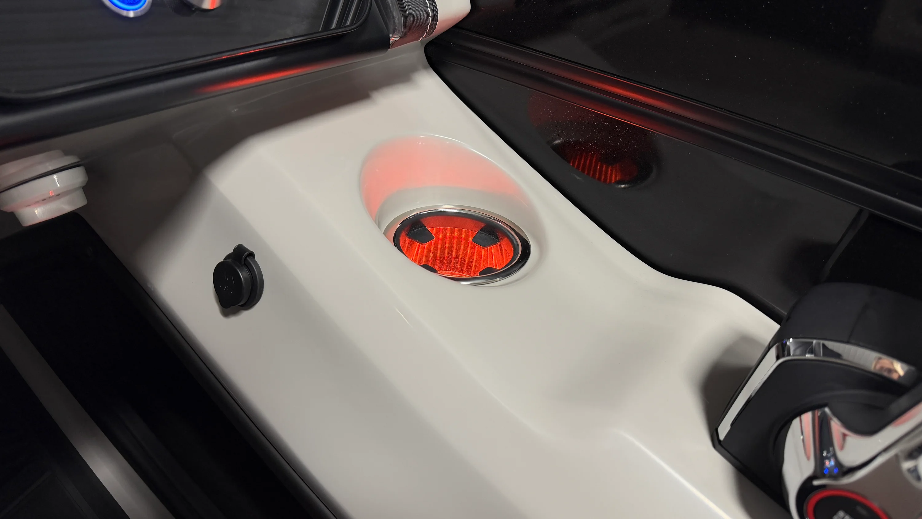 2026 Barletta Lusso 25 UC Image Thumbnail #58