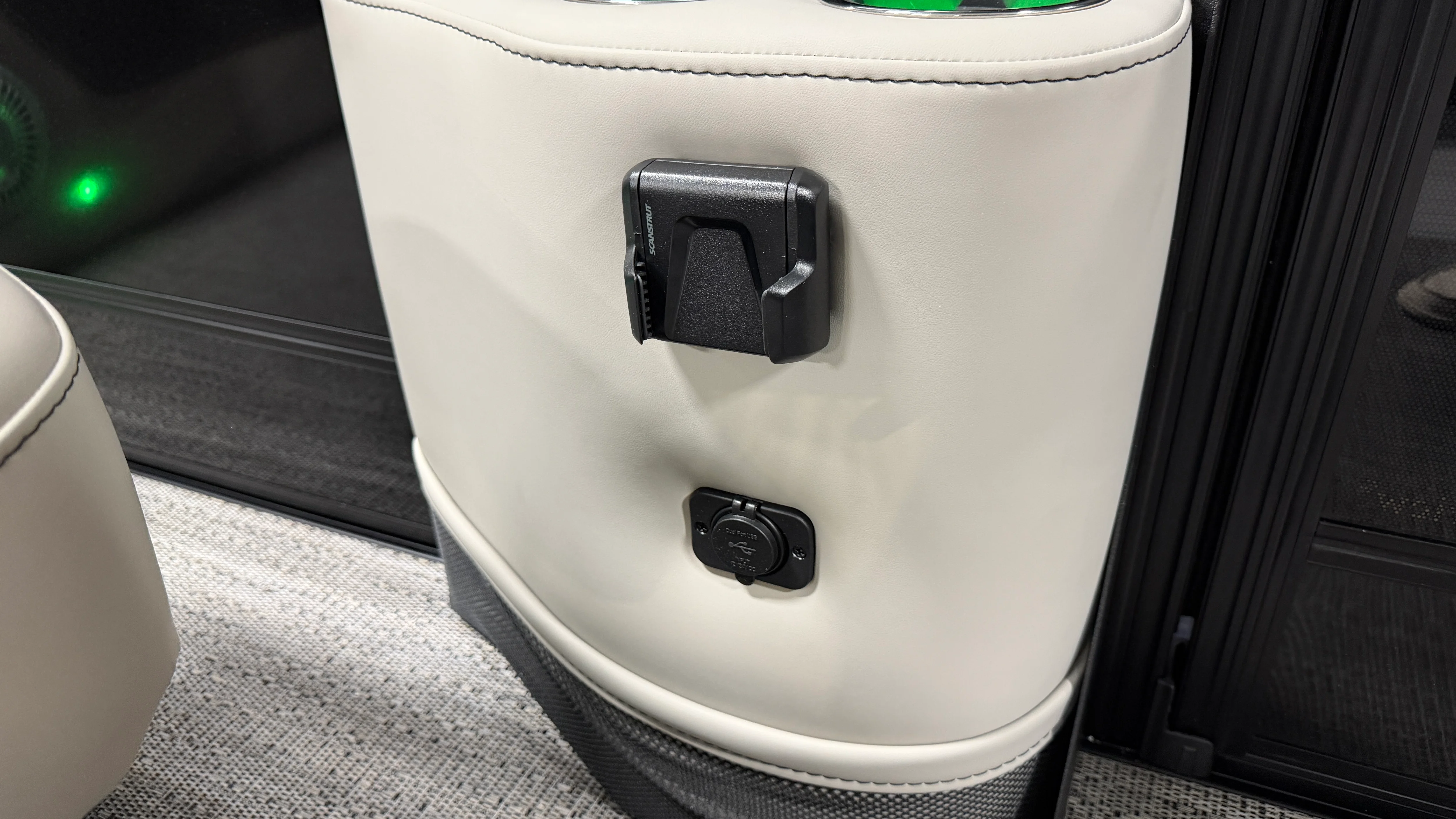 2026 Barletta Lusso 25 UC Image Thumbnail #42