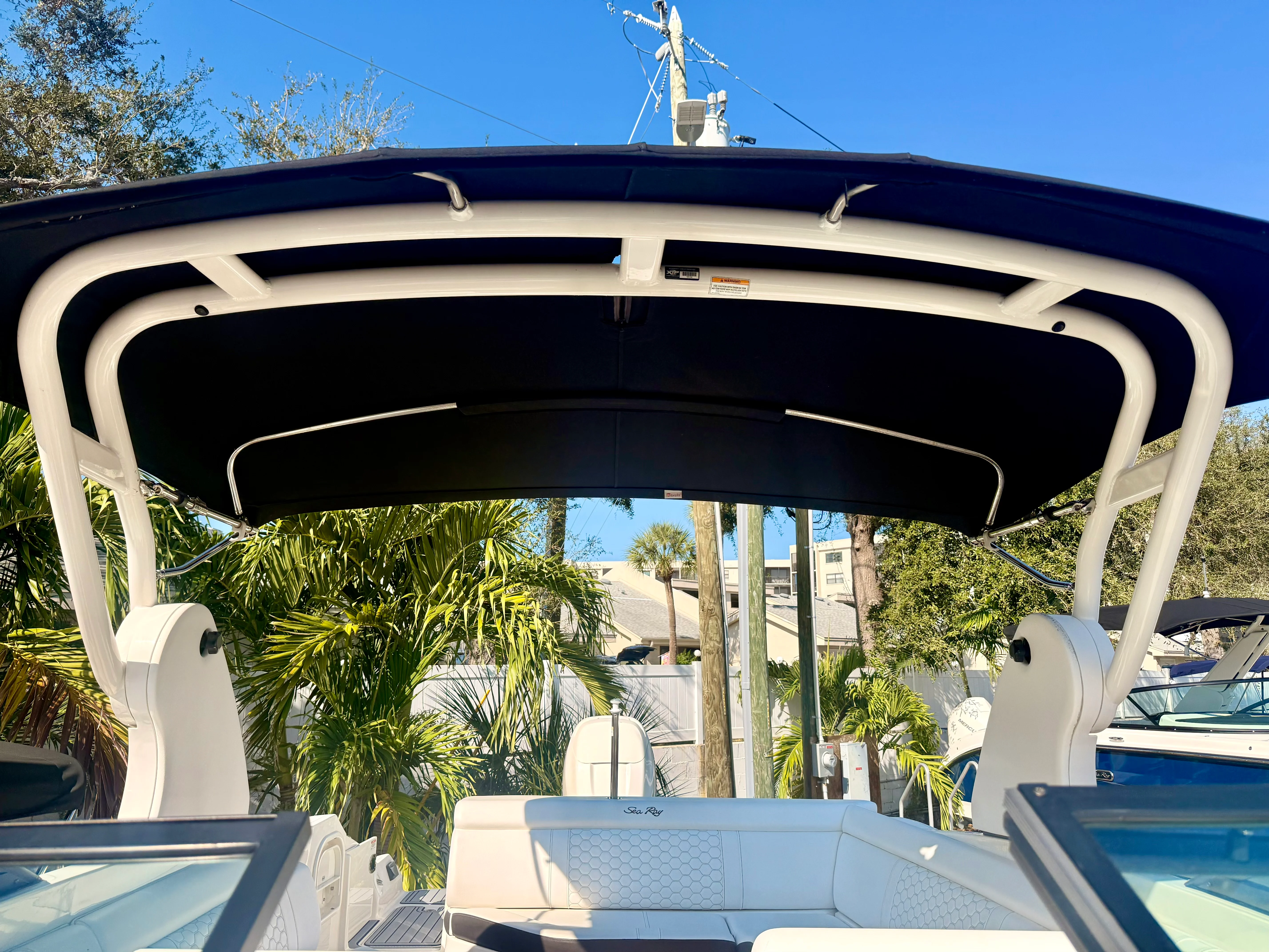 2020 Sea Ray 270 SDX OB Image Thumbnail #16