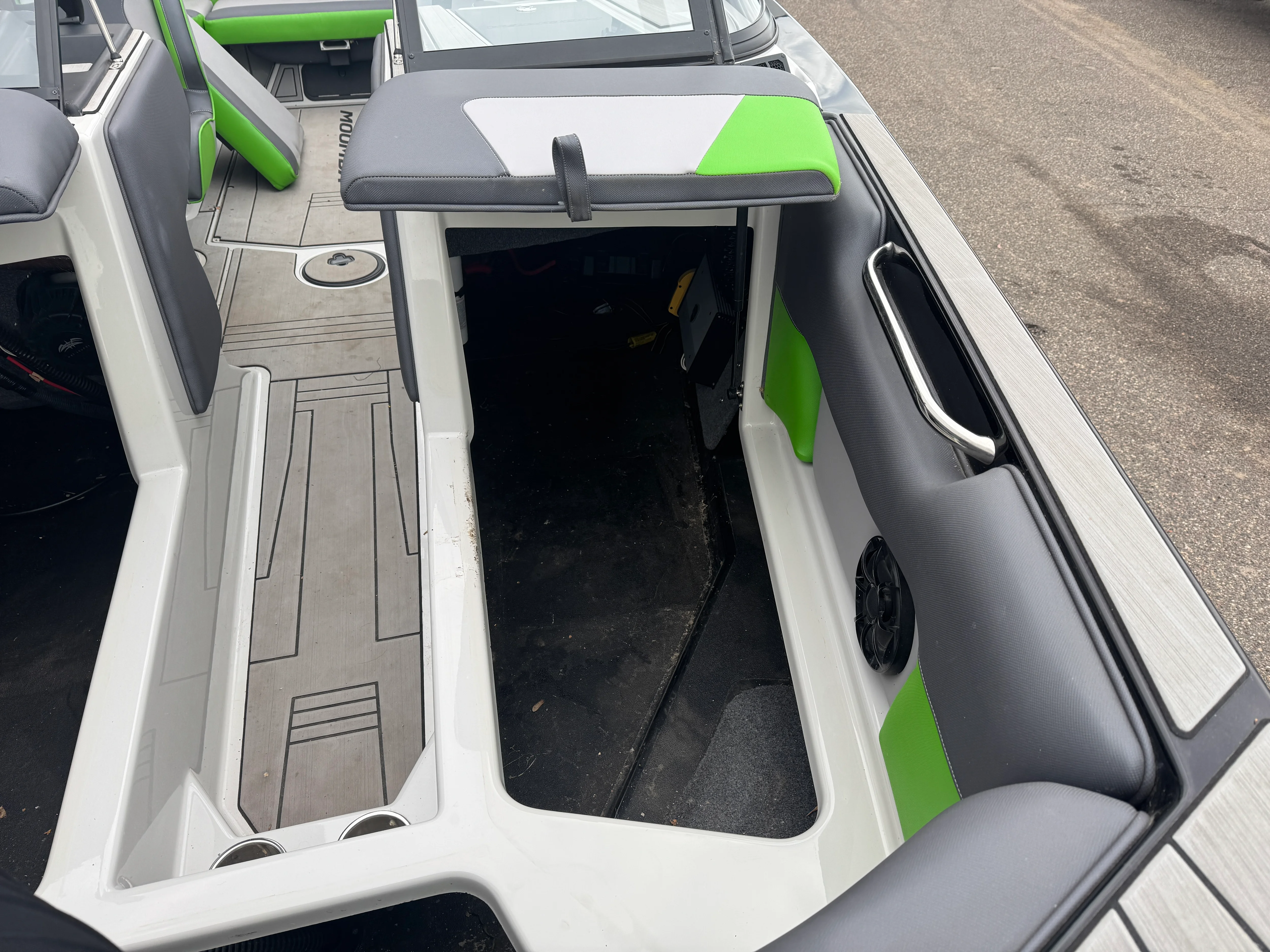 2019 Moomba MAX Image Thumbnail #38