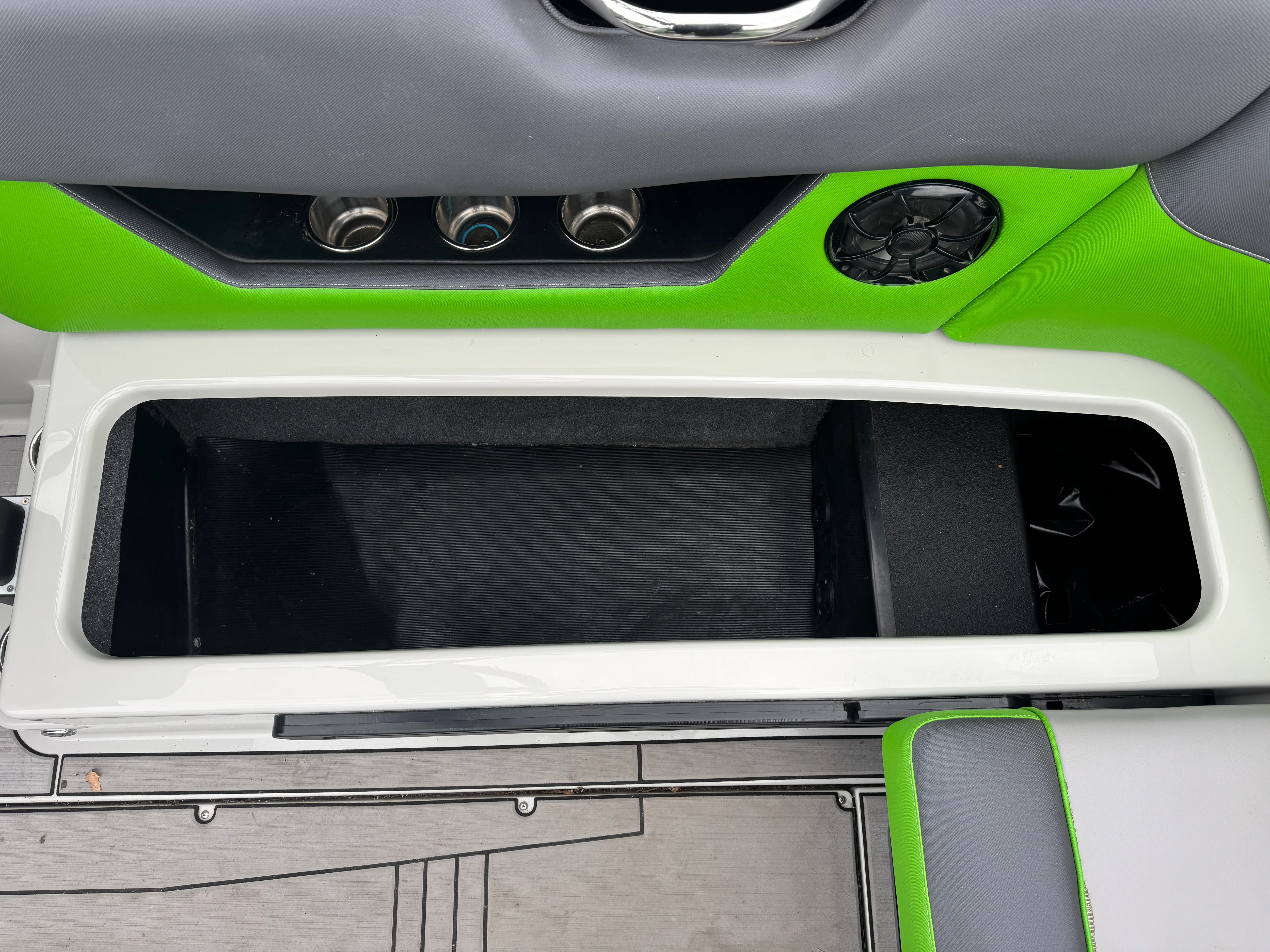 2019 Moomba MAX Image Thumbnail #17