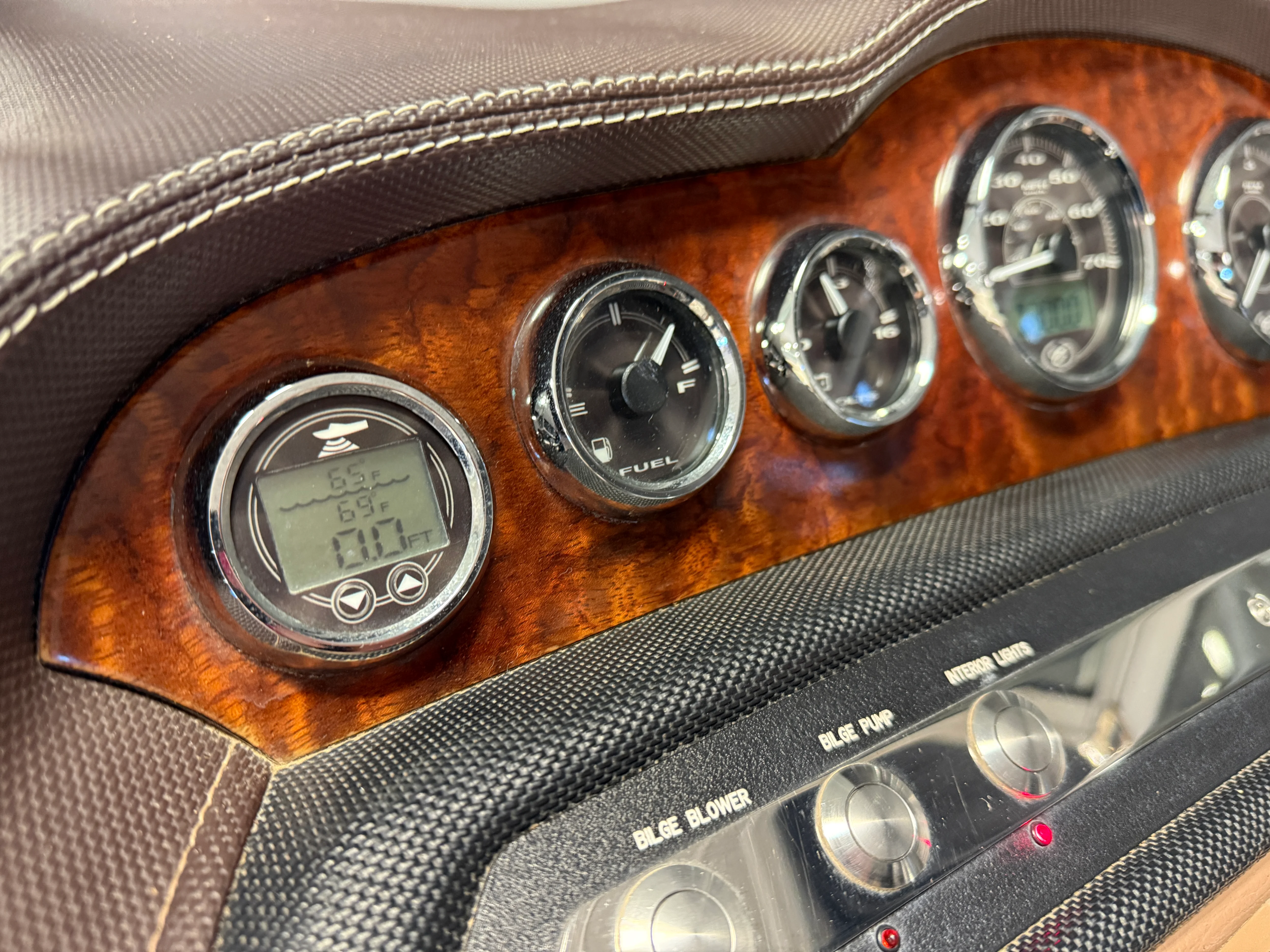 2011 Cobalt 242 Image Thumbnail #49