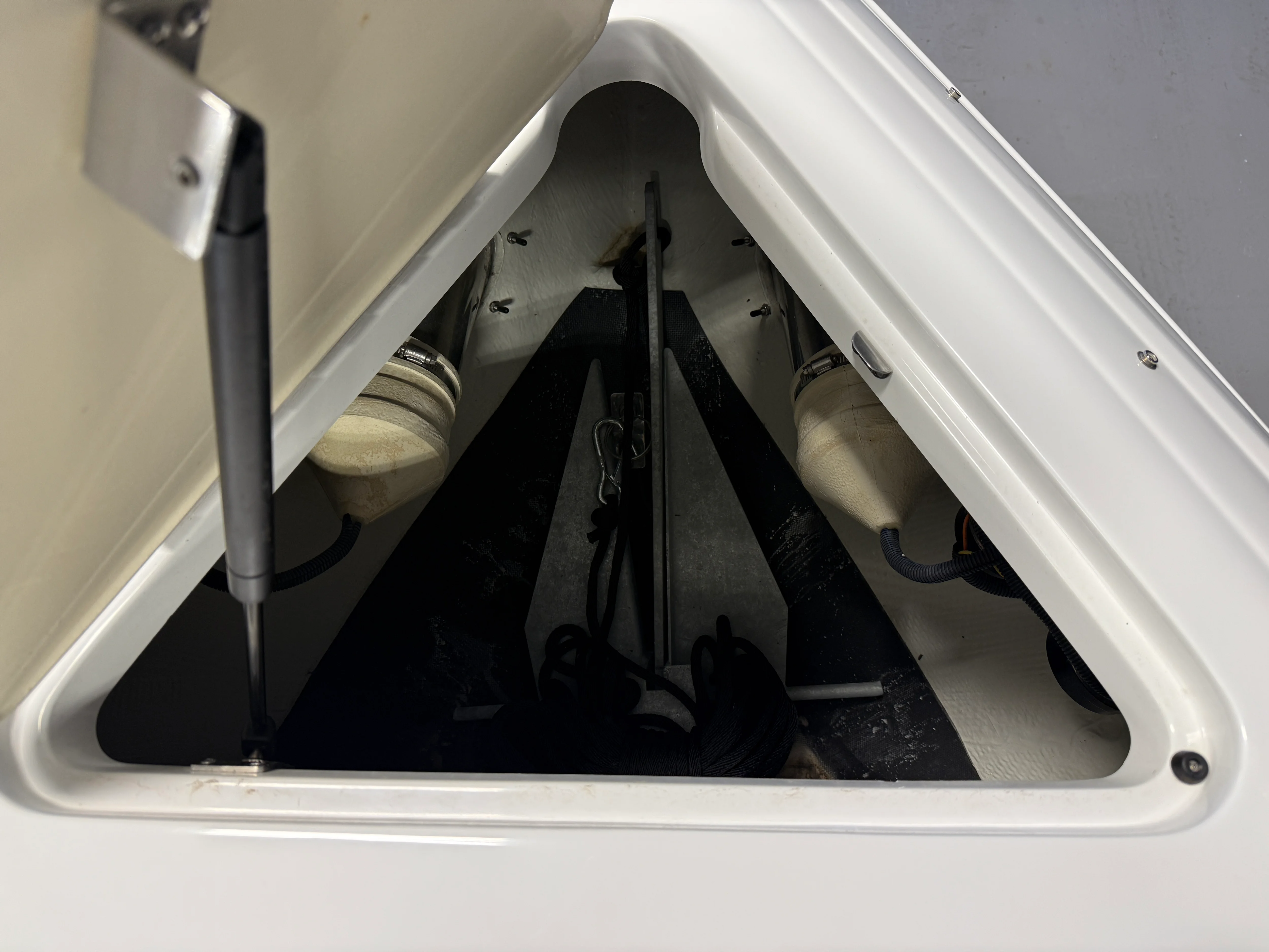 2011 Cobalt 242 Image Thumbnail #62