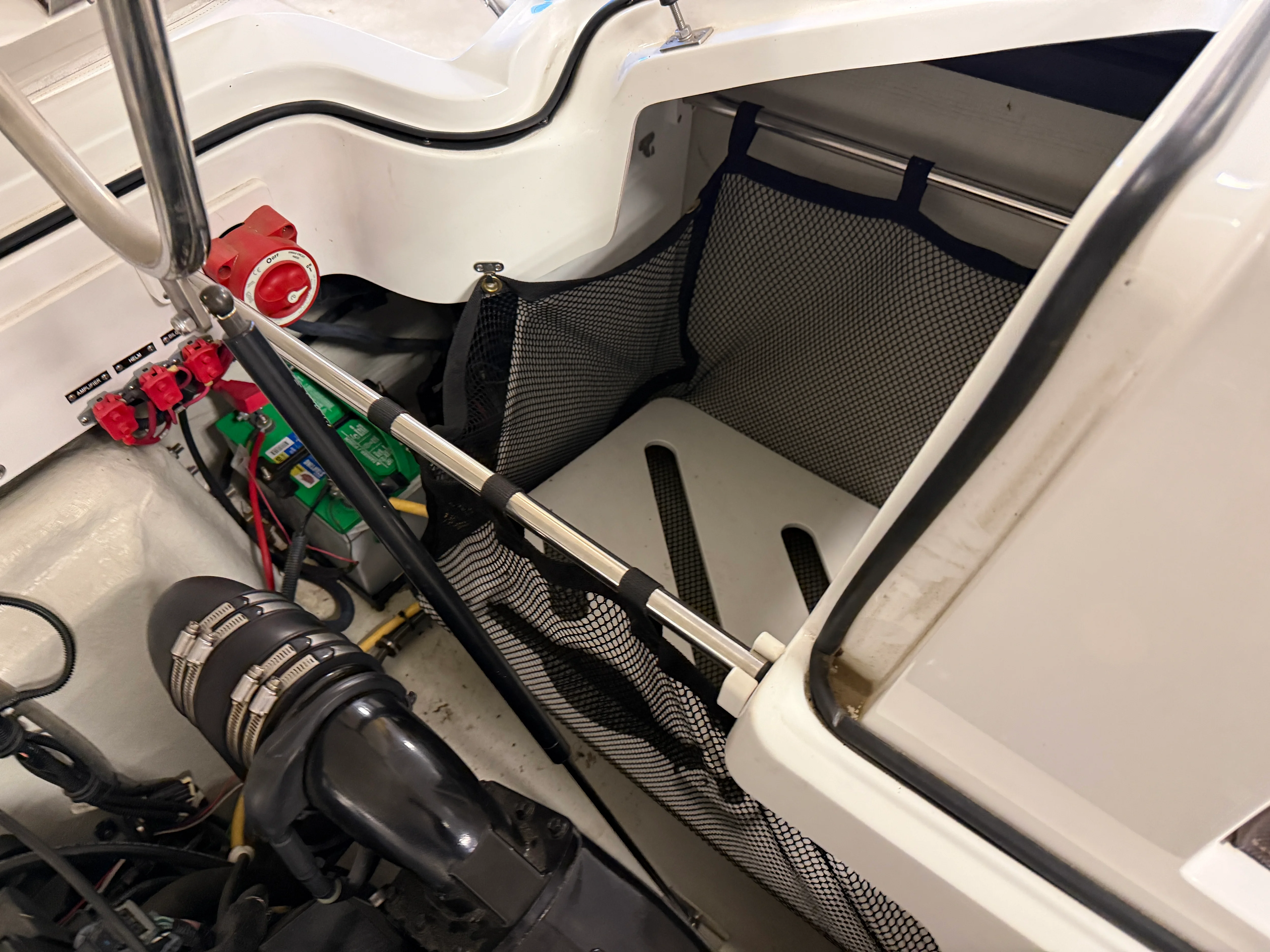 2011 Cobalt 242 Image Thumbnail #21