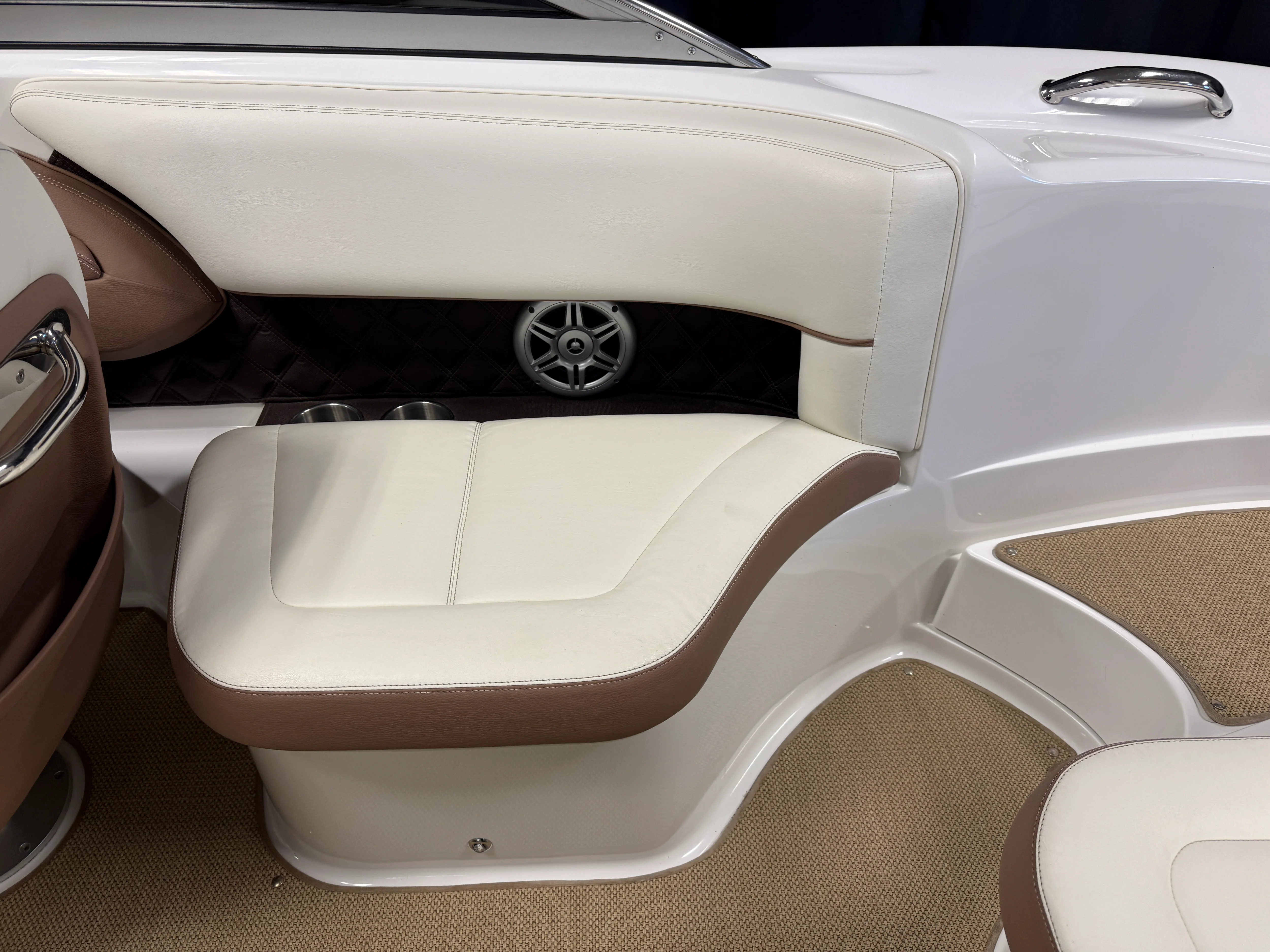 2011 Cobalt 242 Image Thumbnail #25