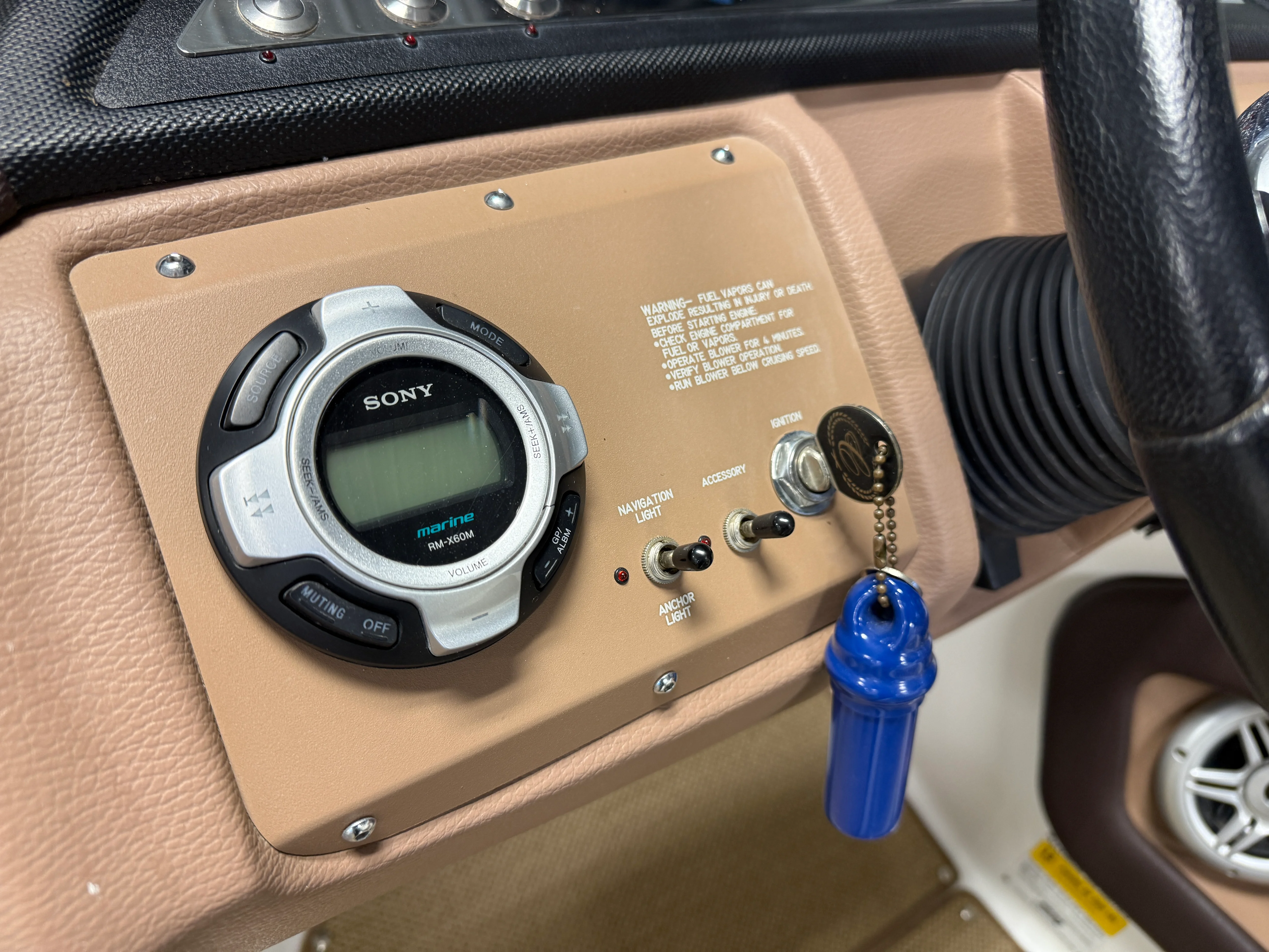 2011 Cobalt 242 Image Thumbnail #39