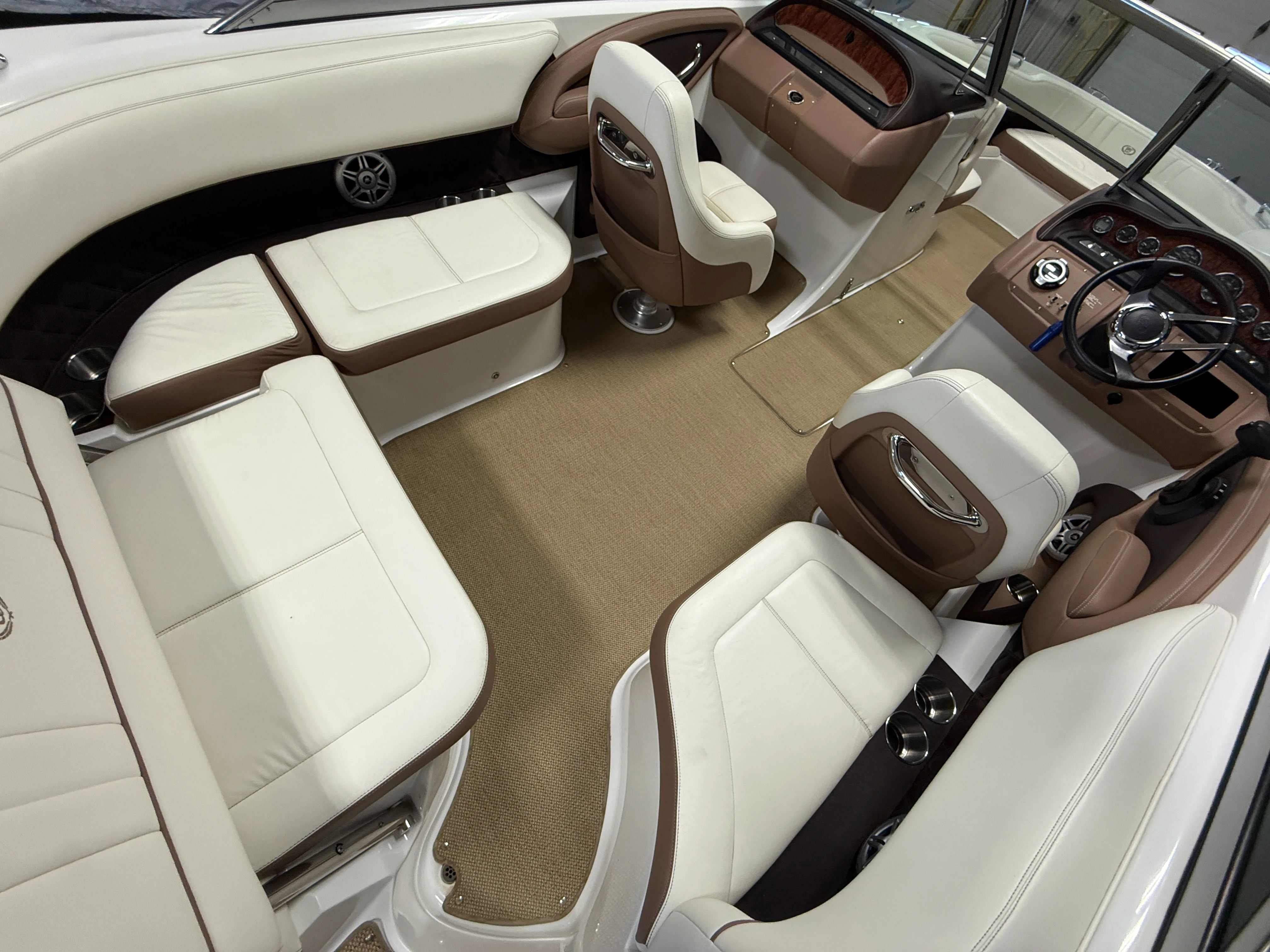 2011 Cobalt 242 Image Thumbnail #15