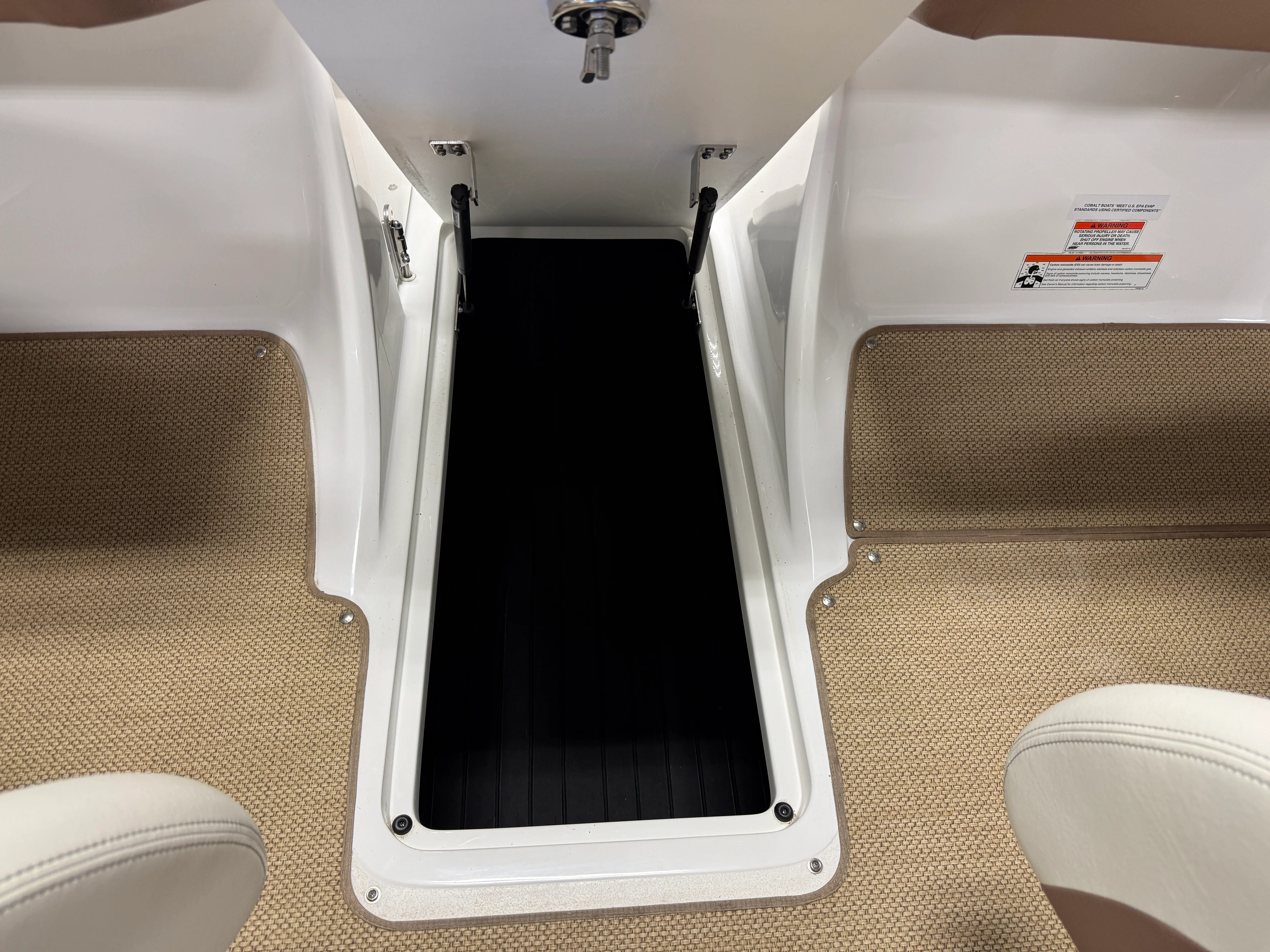 2011 Cobalt 242 Image Thumbnail #64