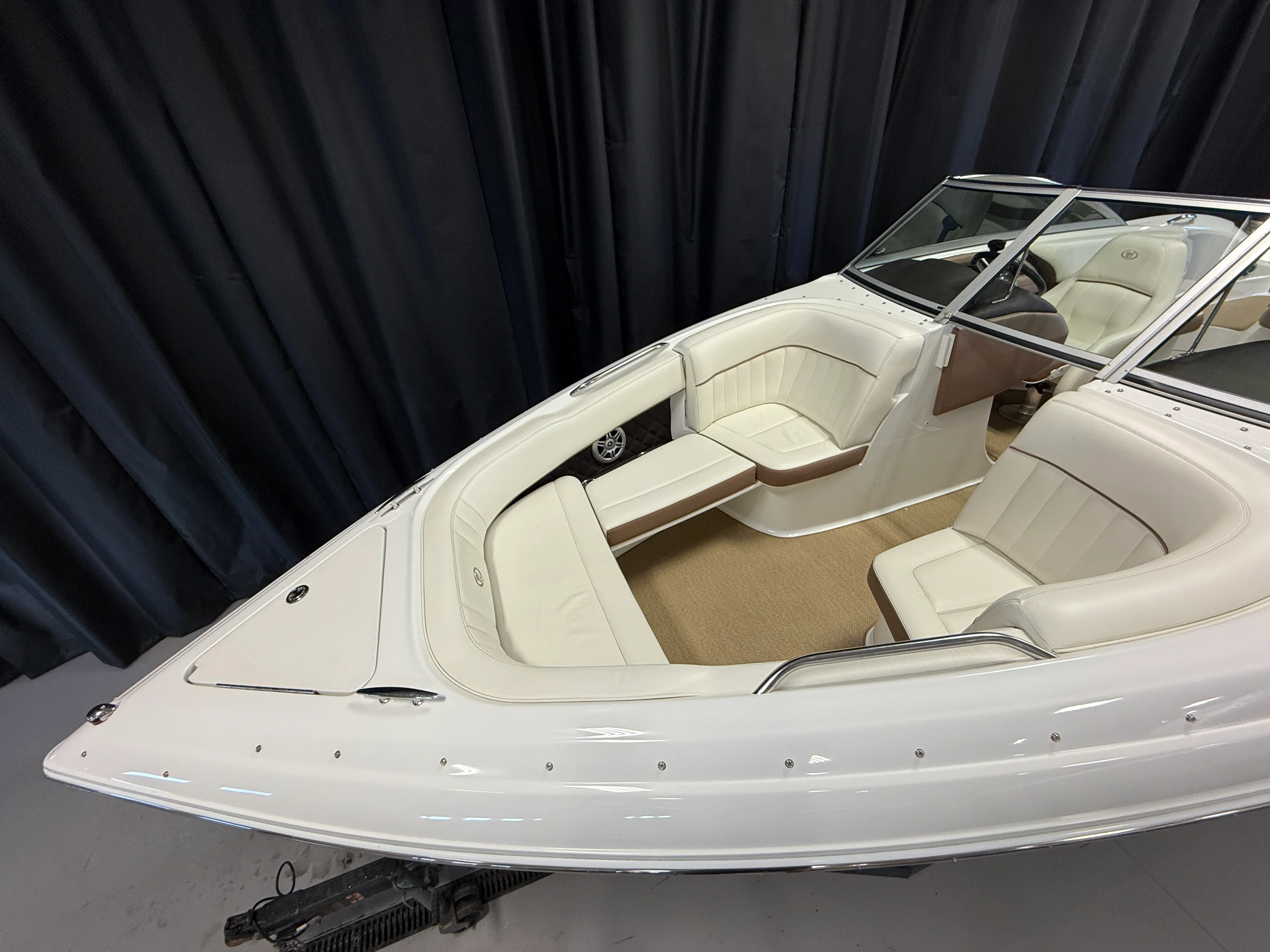 2011 Cobalt 242 Image Thumbnail #7