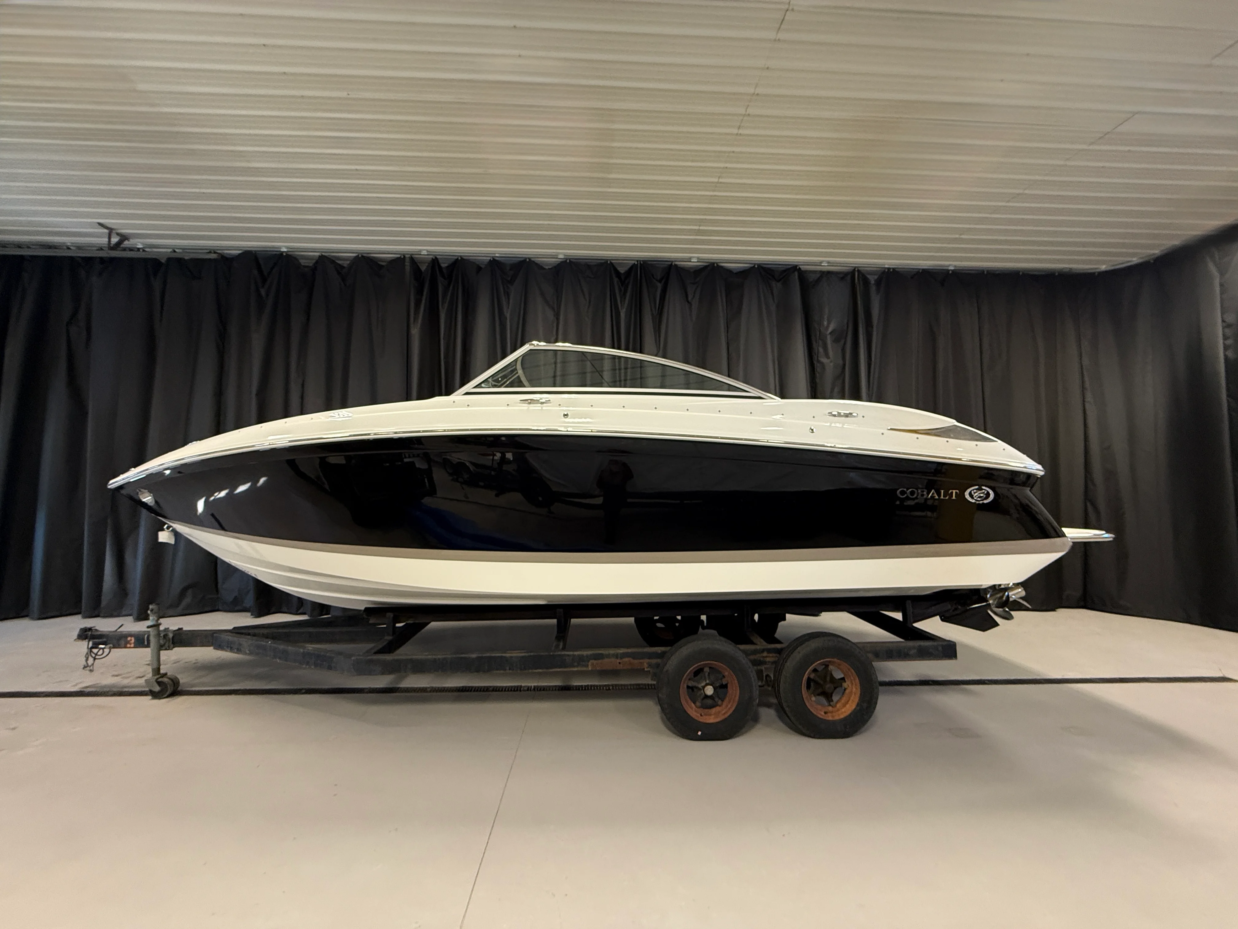 2011 Cobalt 242 Image Thumbnail #0