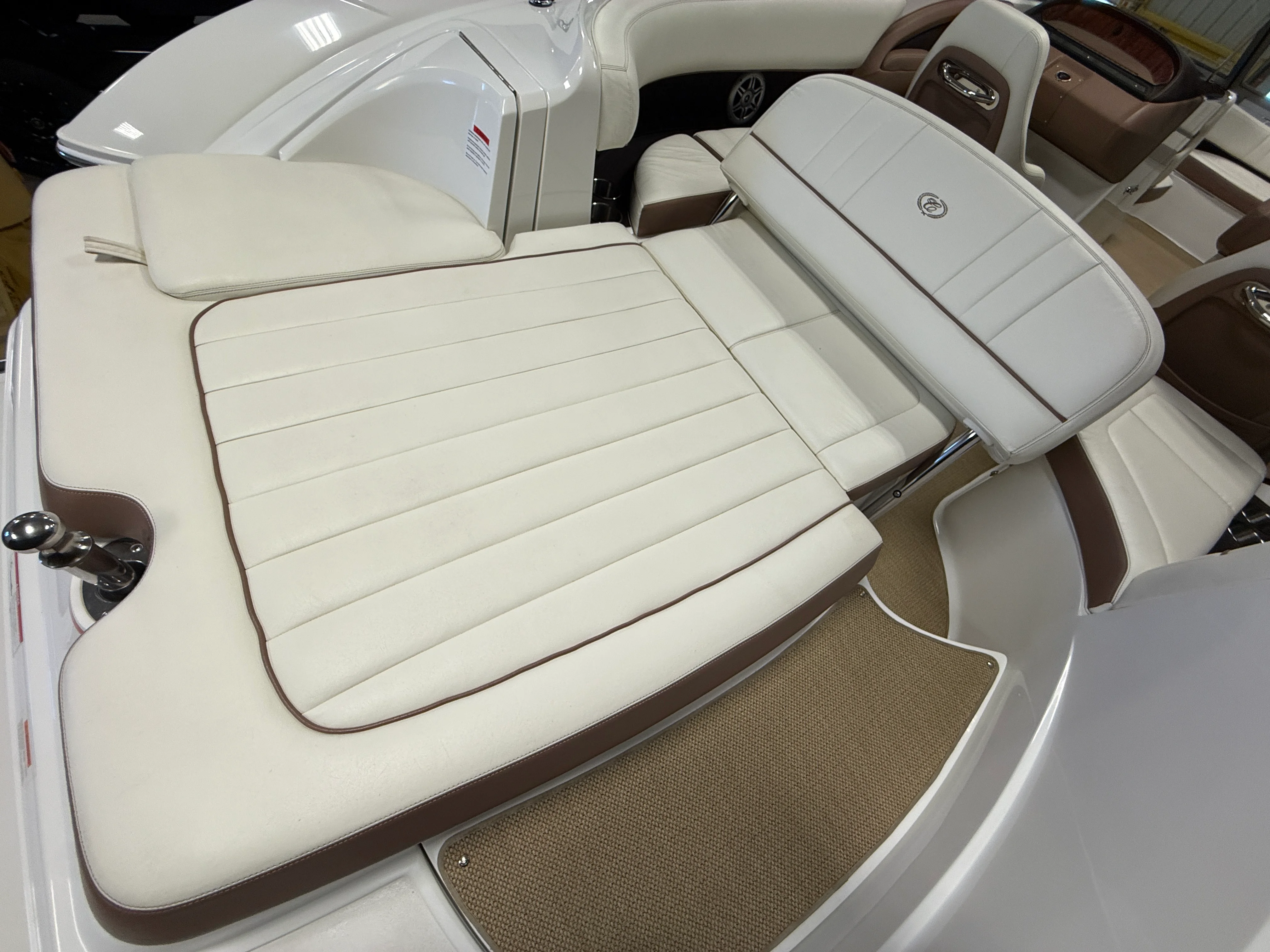 2011 Cobalt 242 Image Thumbnail #16