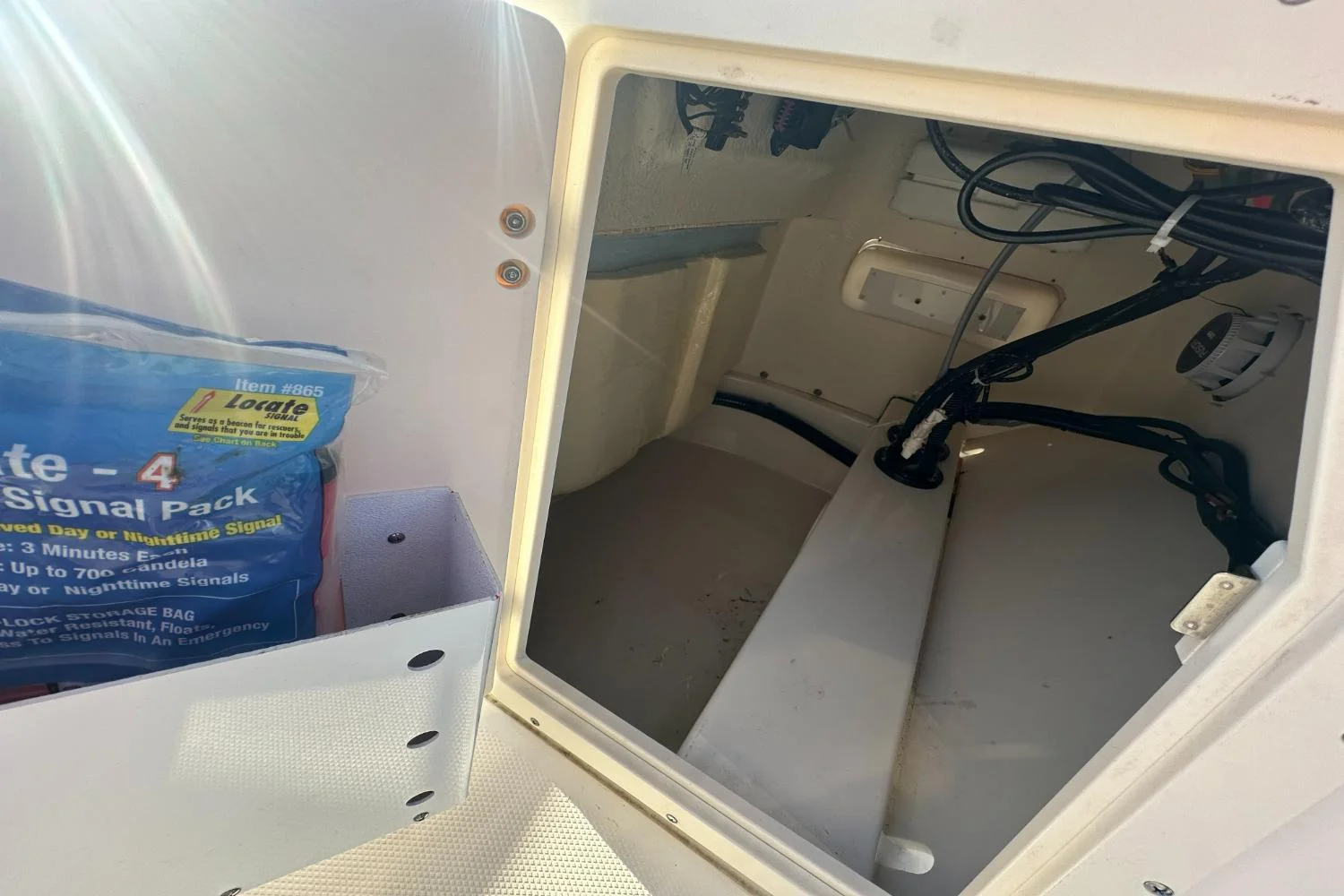 2019 Boston Whaler 180 DAUNTLESS Image Thumbnail #10