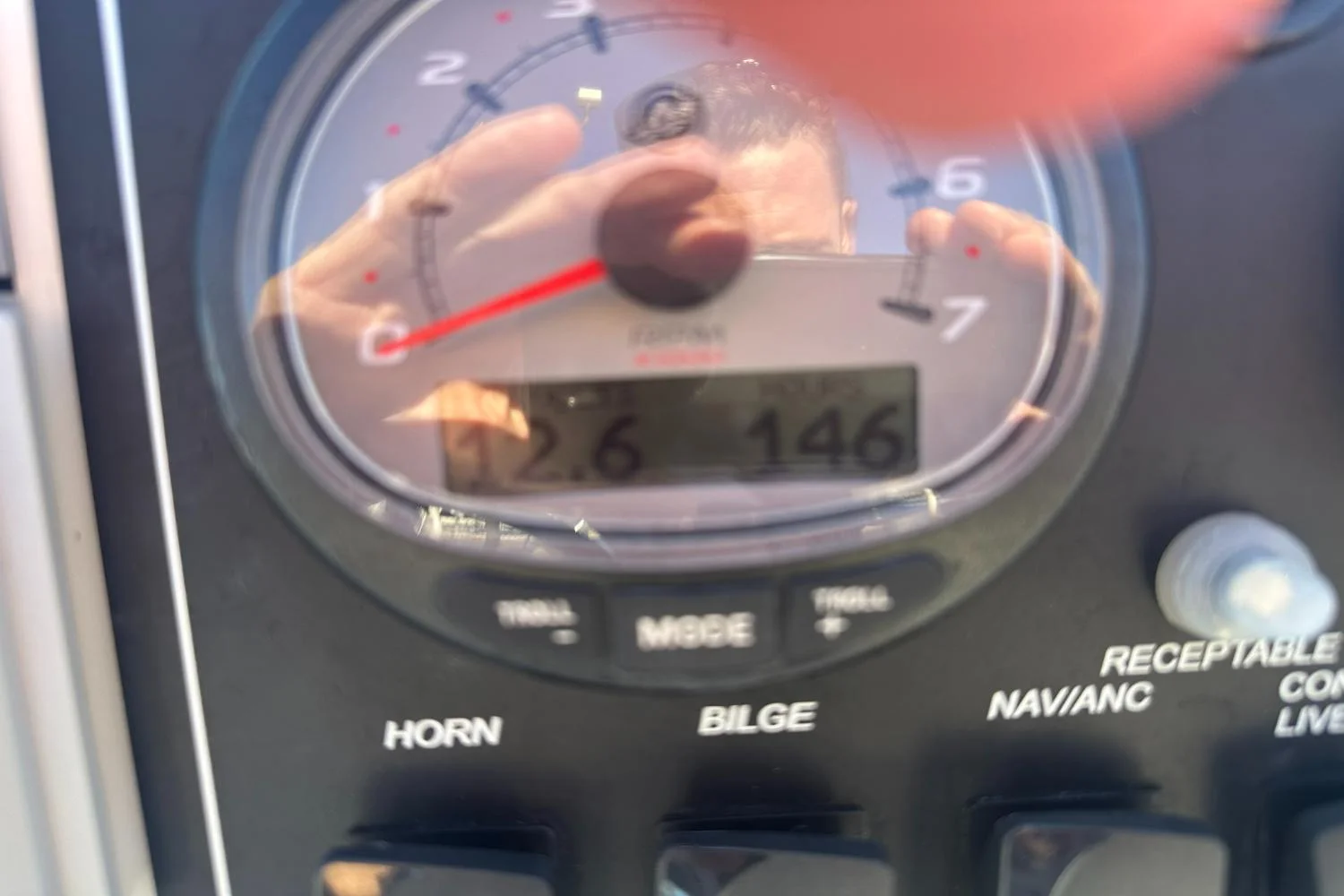 2019 Boston Whaler 180 DAUNTLESS Image Thumbnail #16