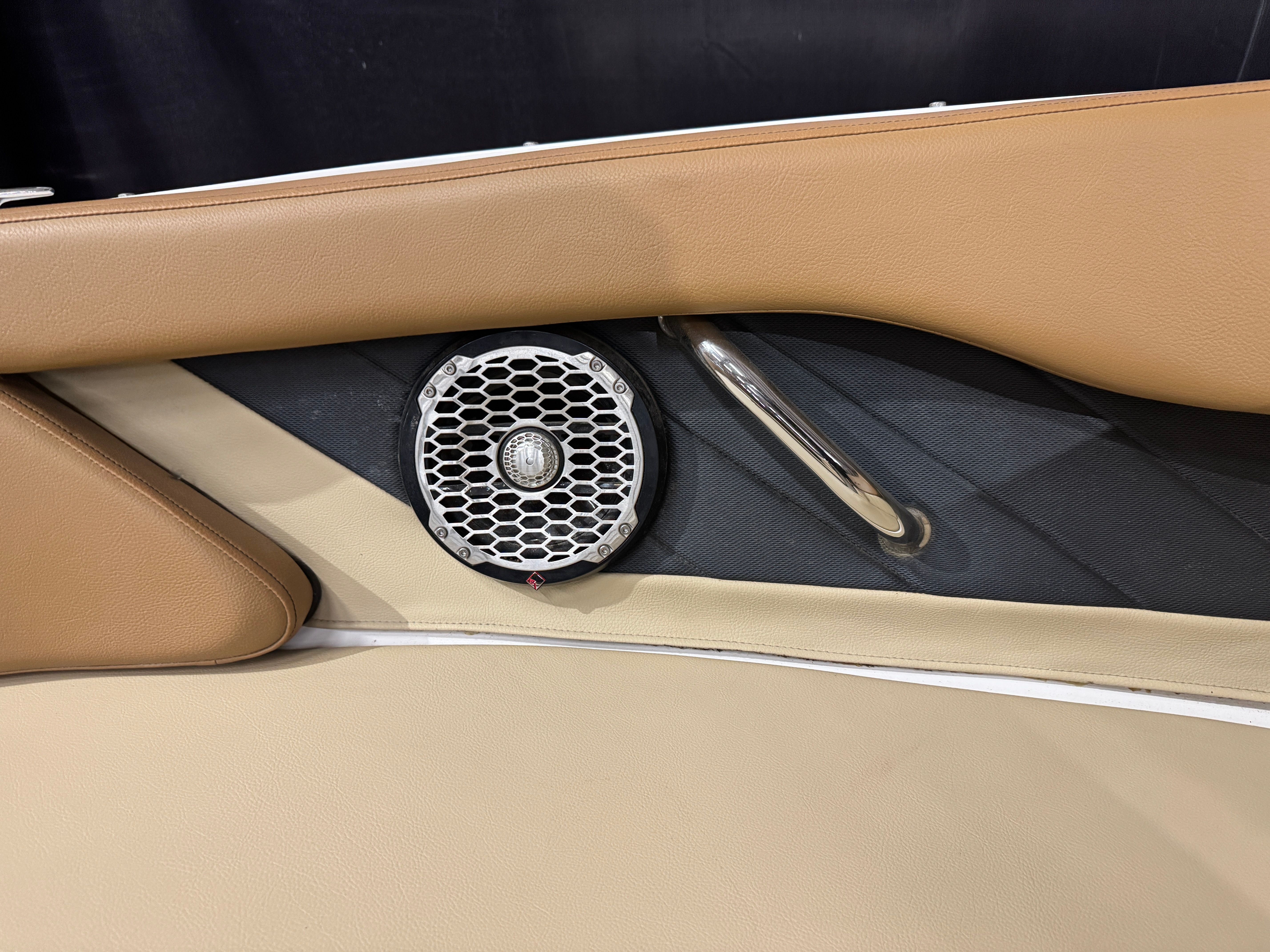 2016 Sea Ray 19 SPX Image Thumbnail #36