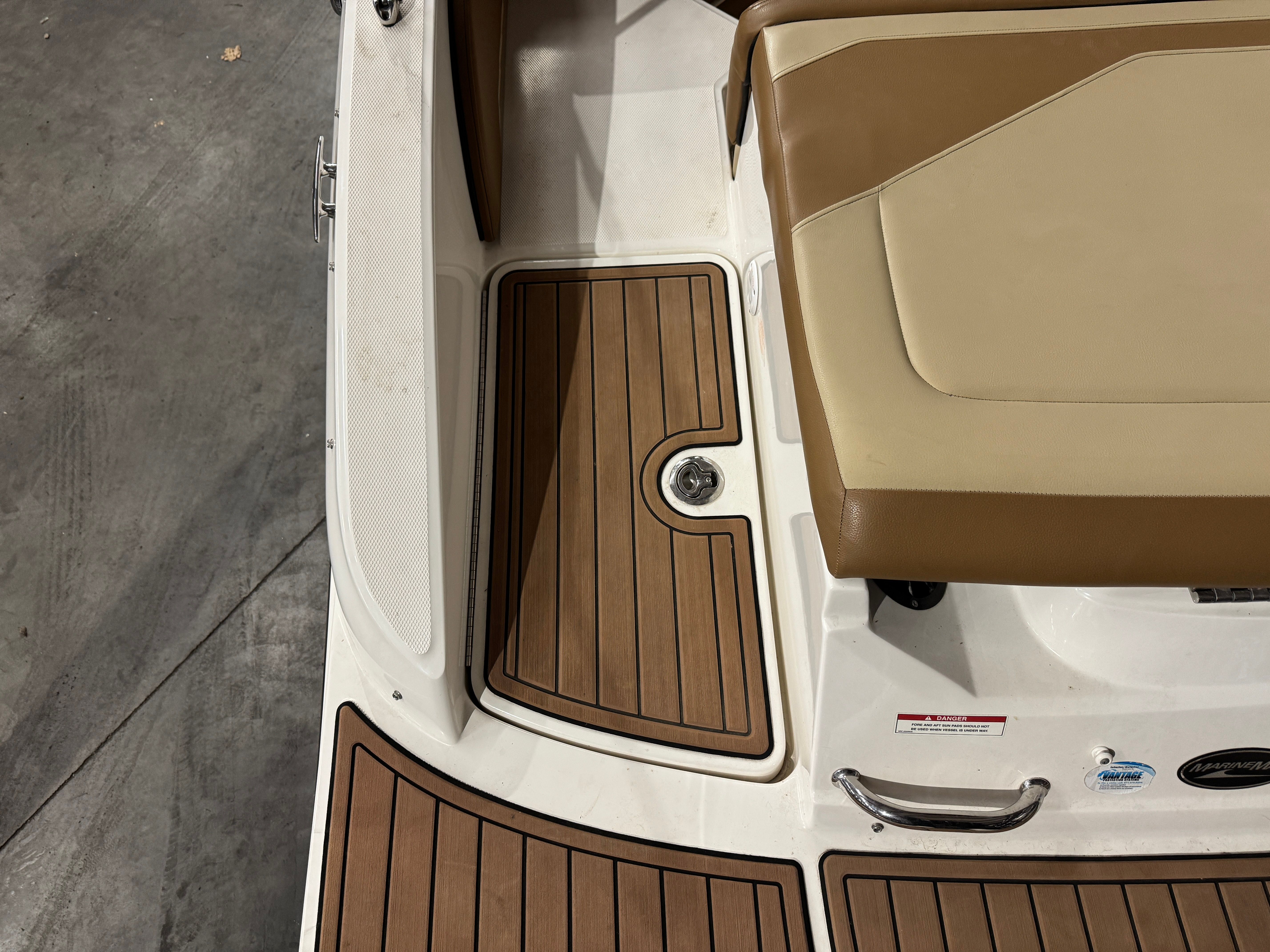 2016 Sea Ray 19 SPX Image Thumbnail #8