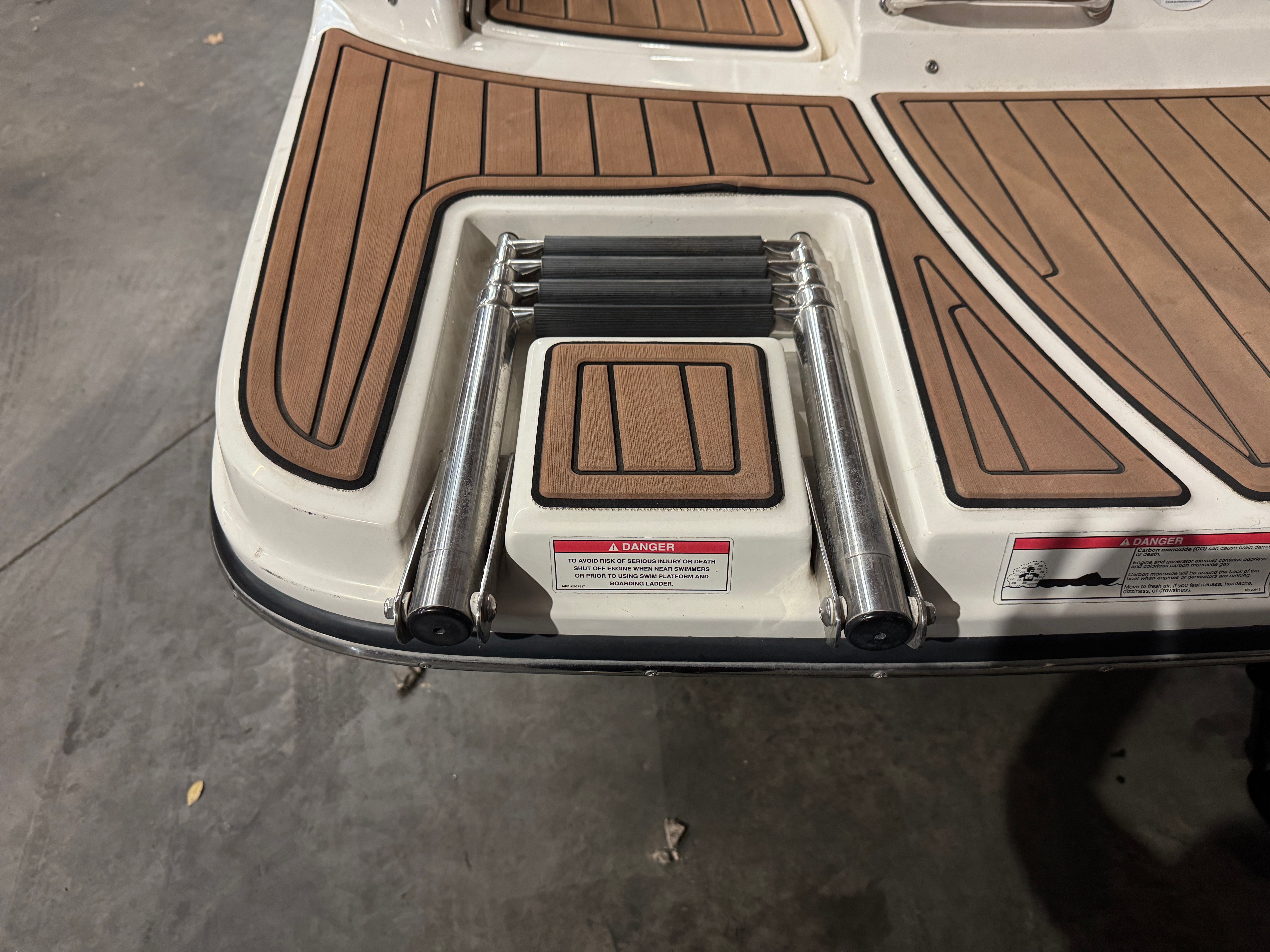 2016 Sea Ray 19 SPX Image Thumbnail #5