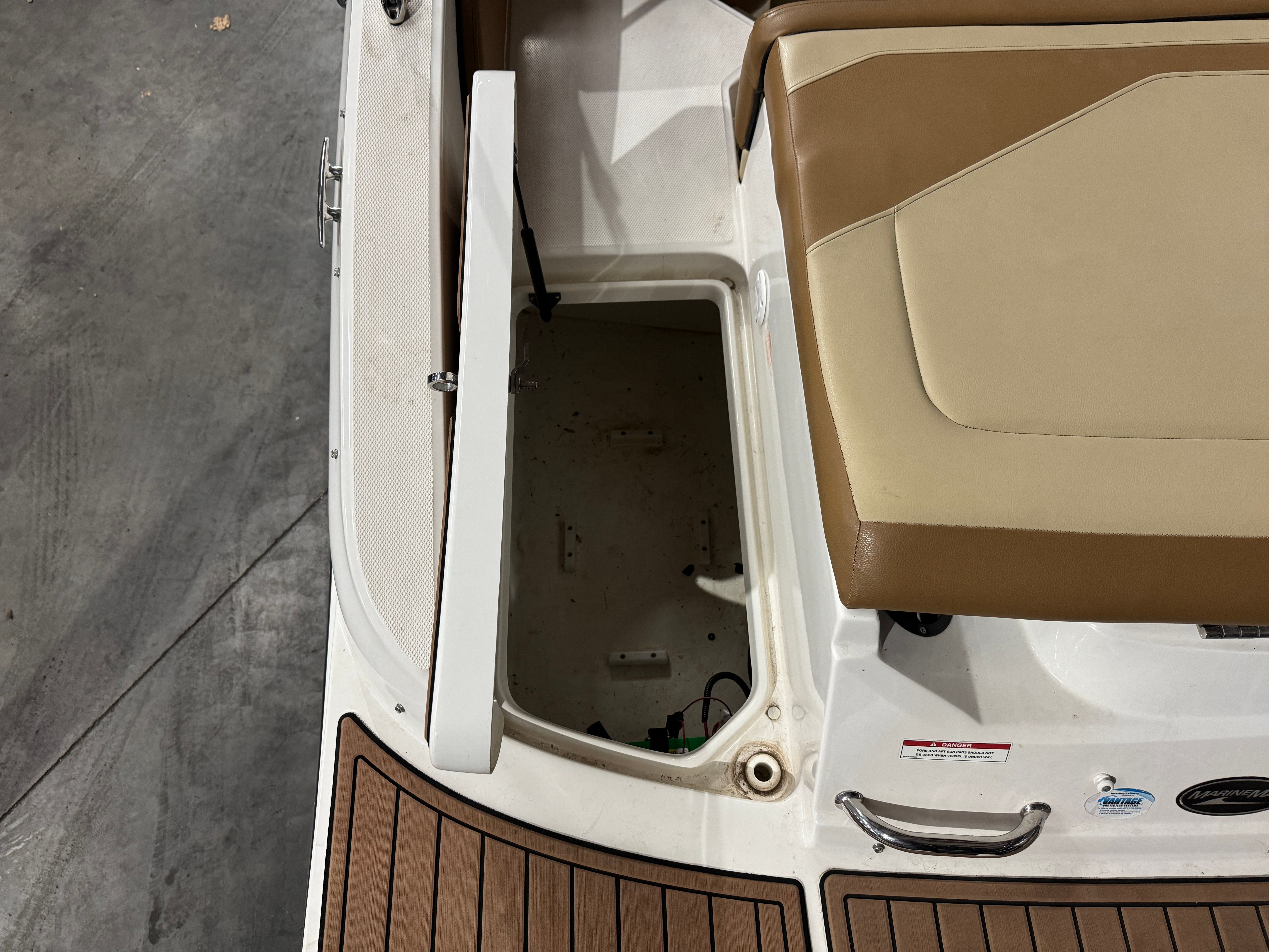 2016 Sea Ray 19 SPX Image Thumbnail #9